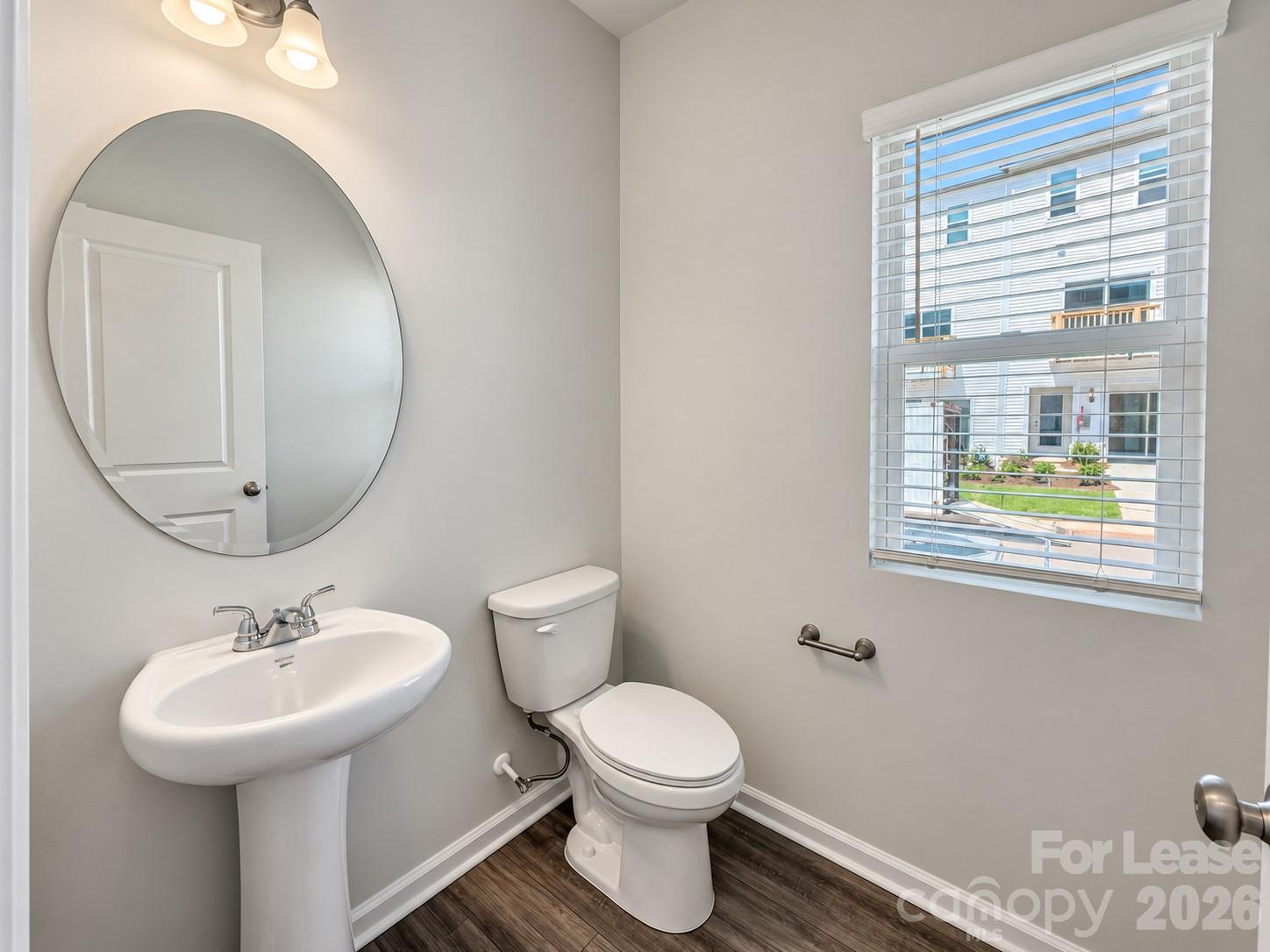 6528 Harlech Street Property Photo 11