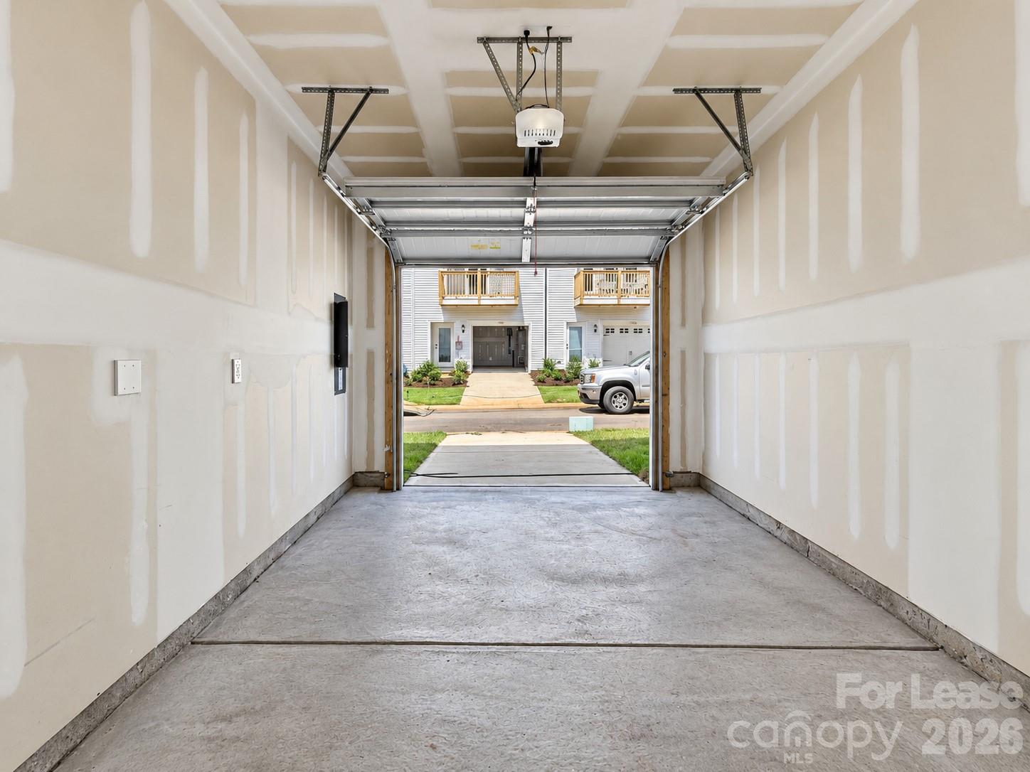 6528 Harlech Street Property Photo 26