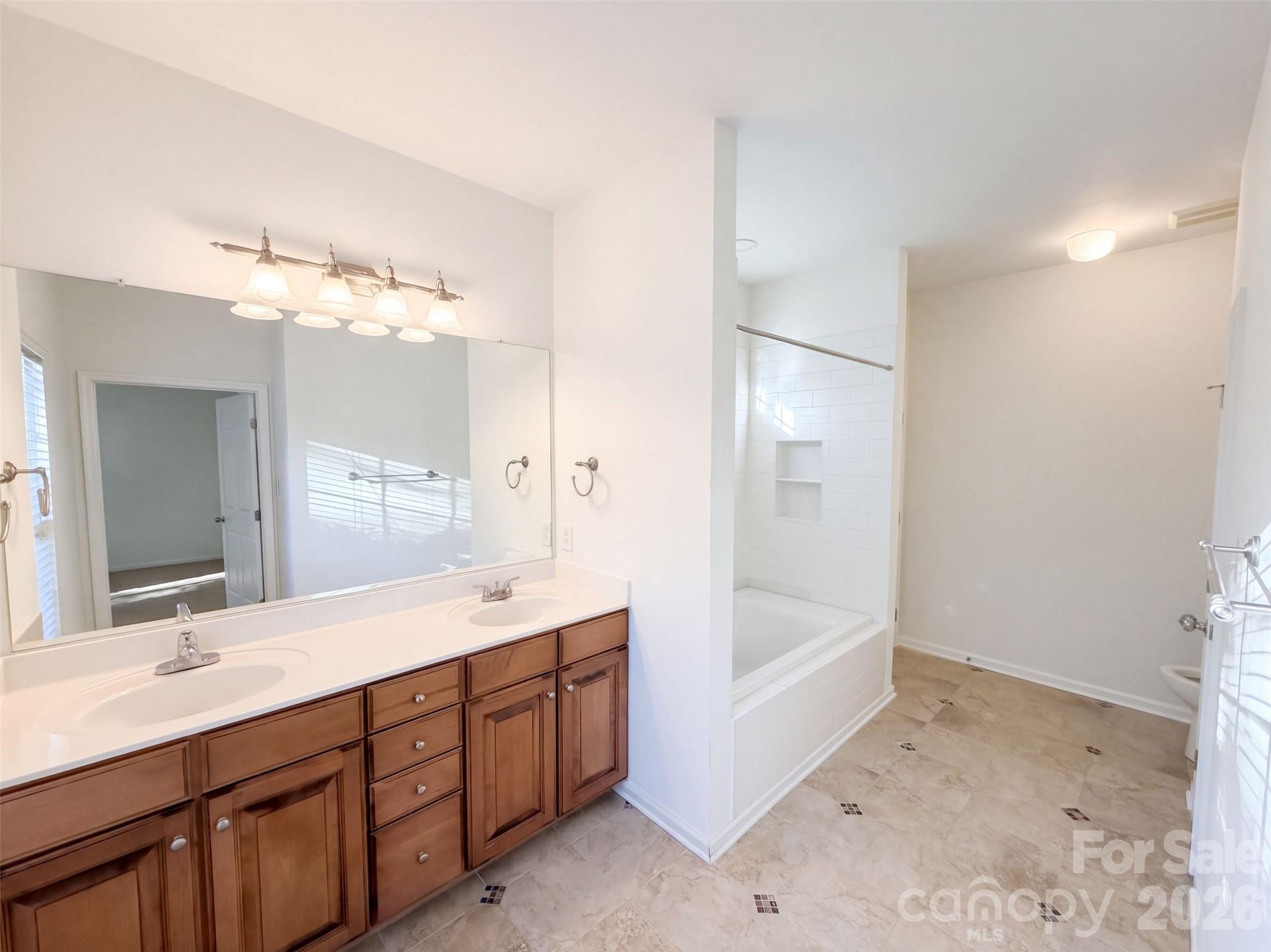 9429 Shumacher Avenue Property Photo 9