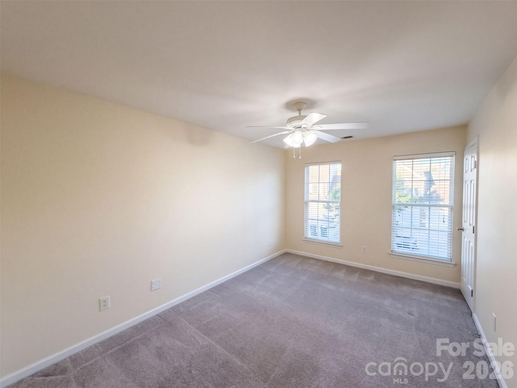 9429 Shumacher Avenue Property Photo 14