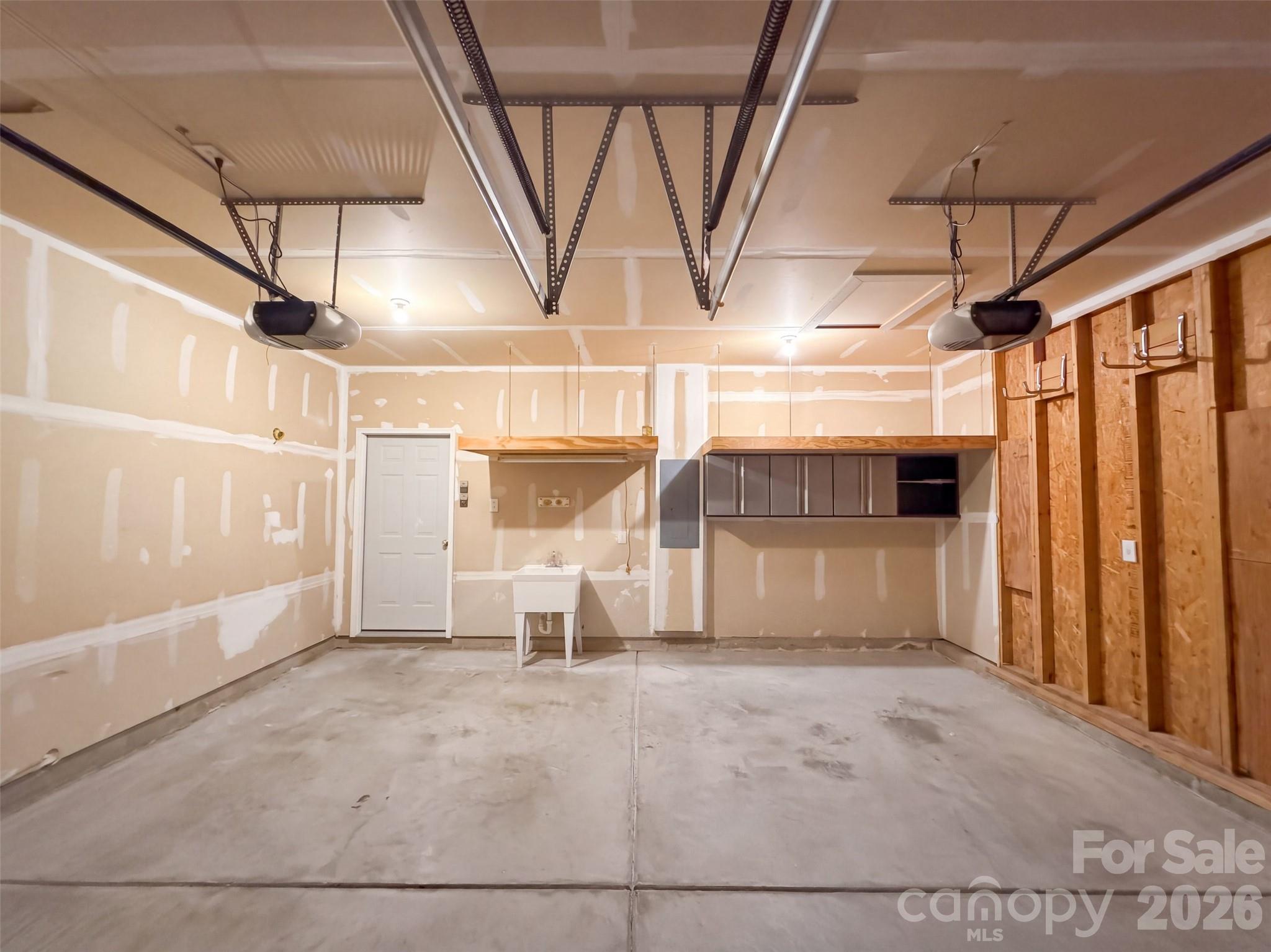 9429 Shumacher Avenue Property Photo 17