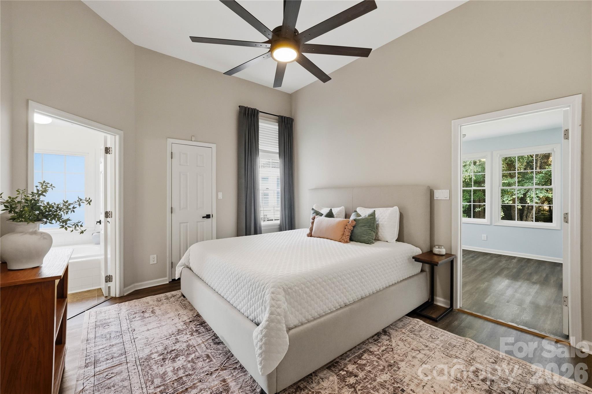 2815 Winghaven Lane Property Photo 6