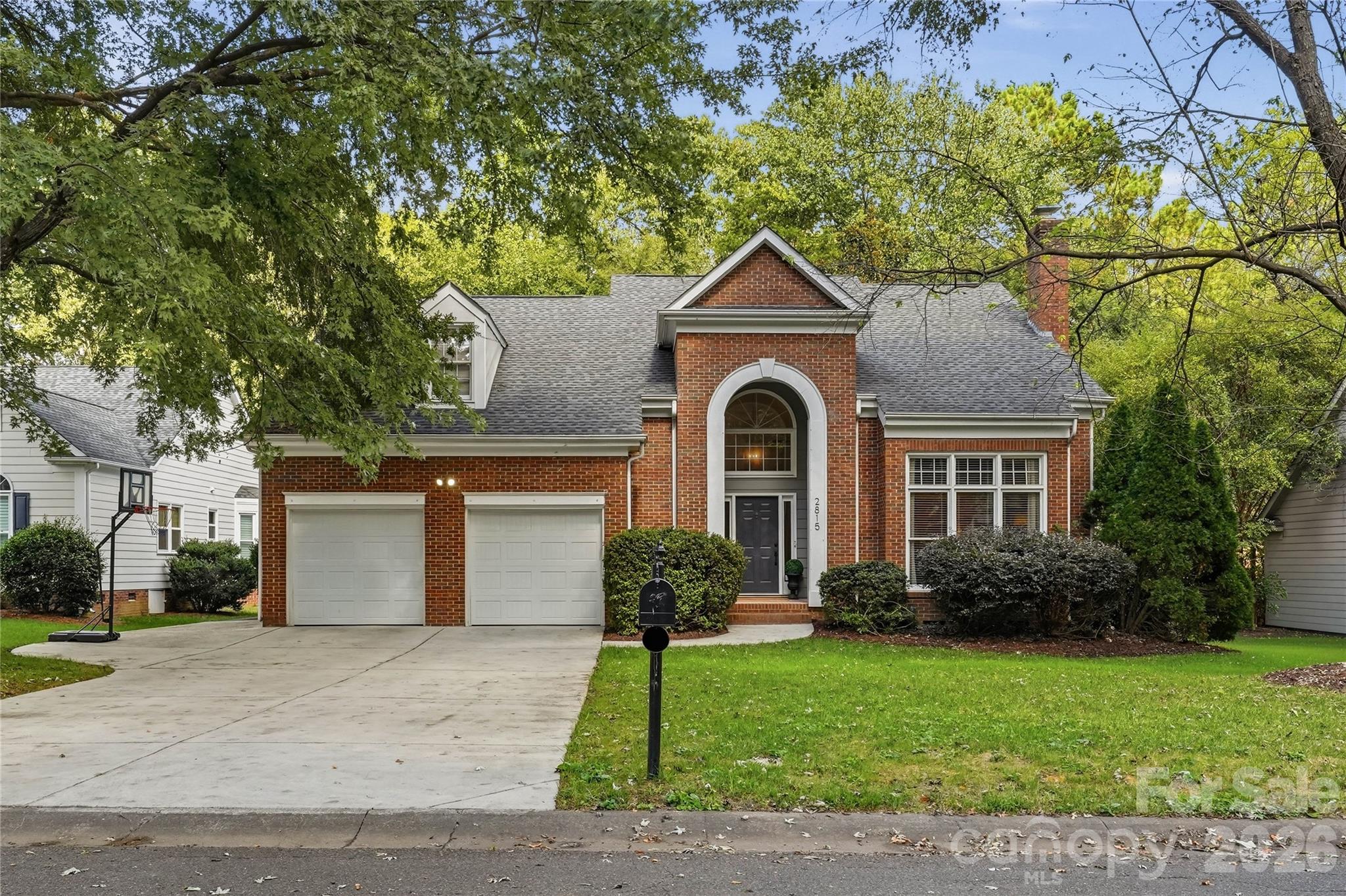 2815 Winghaven Lane Property Photo 11