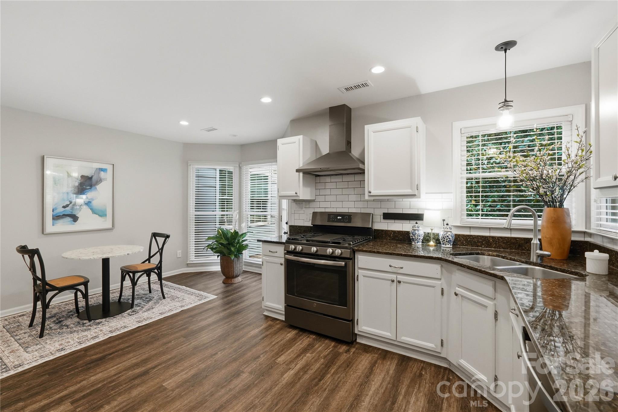 2815 Winghaven Lane Property Photo 28
