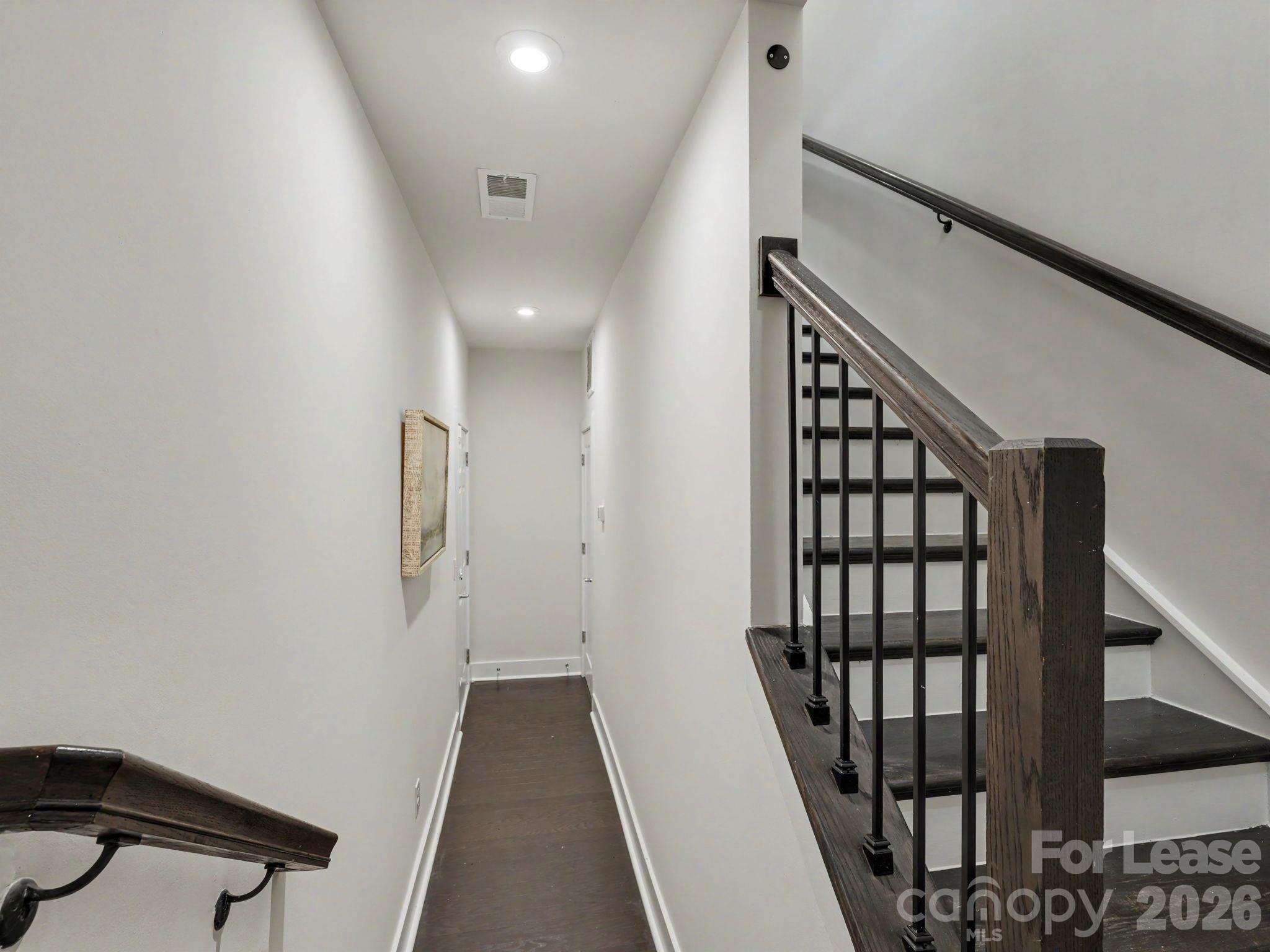 3822 Sky Haven Drive Property Photo 4