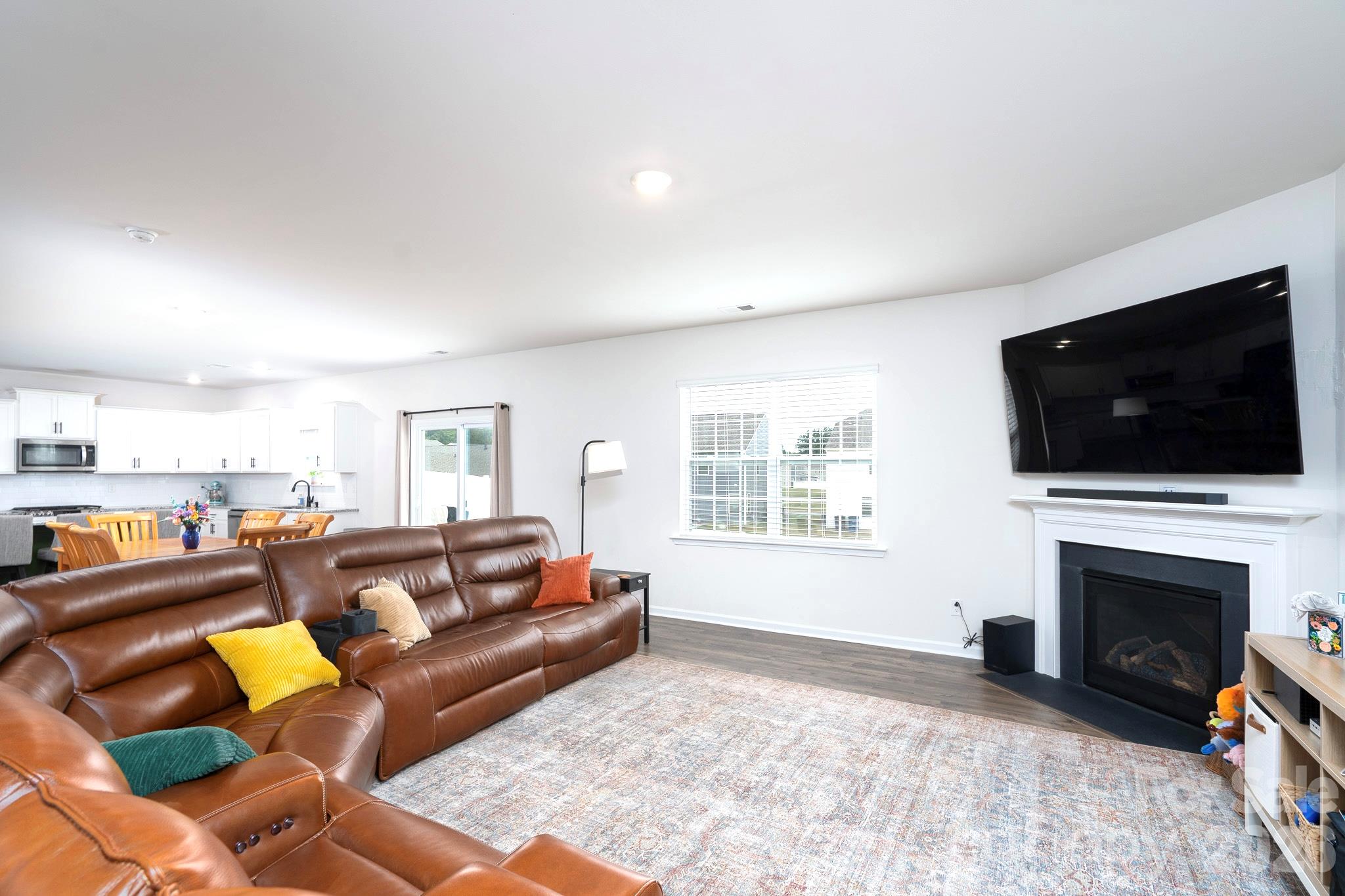 121 Giant Oak Avenue Property Photo 10