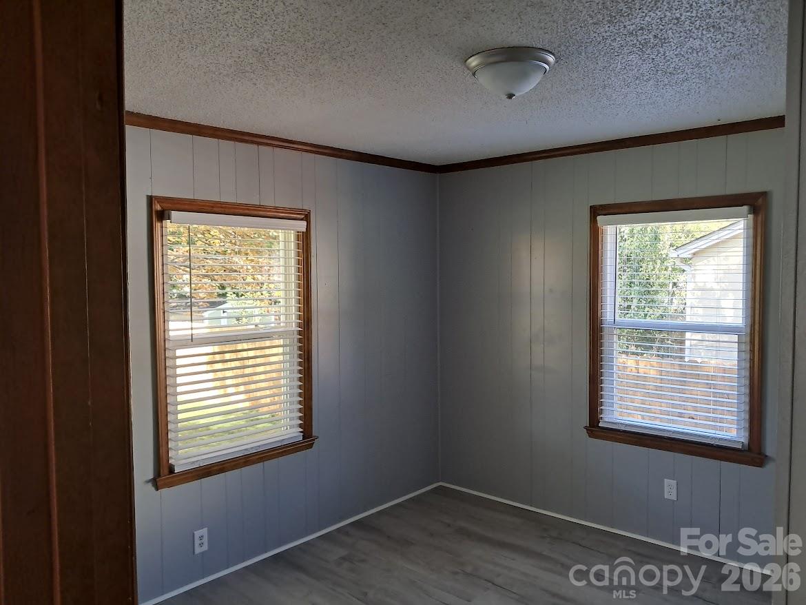 1323 Second Street Property Photo 7