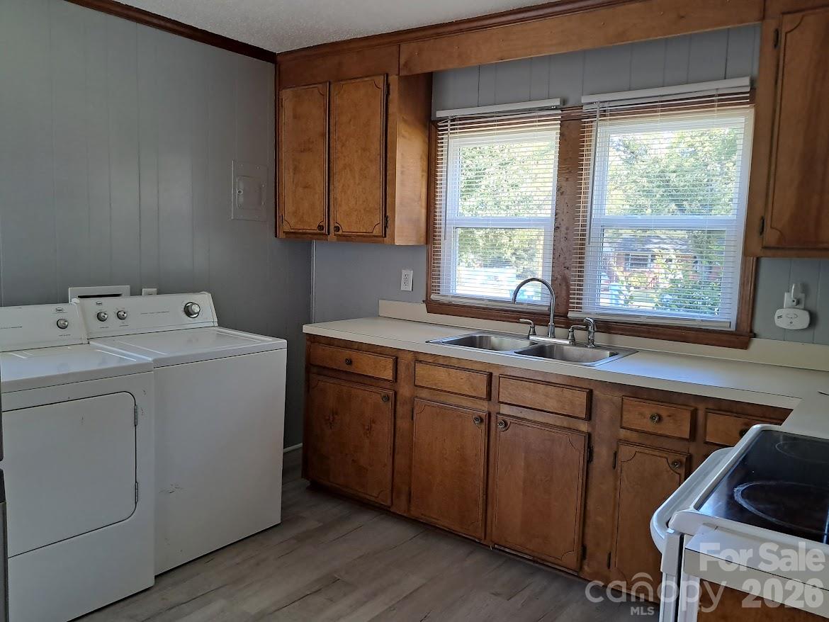 1323 Second Street Property Photo 13