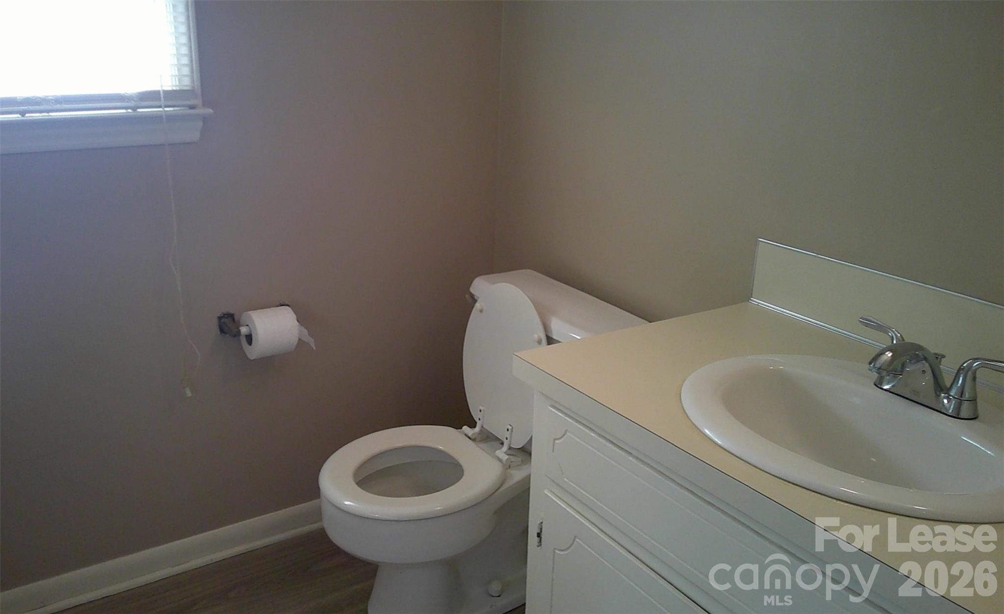 114 5th Avenue B Property Photo 6