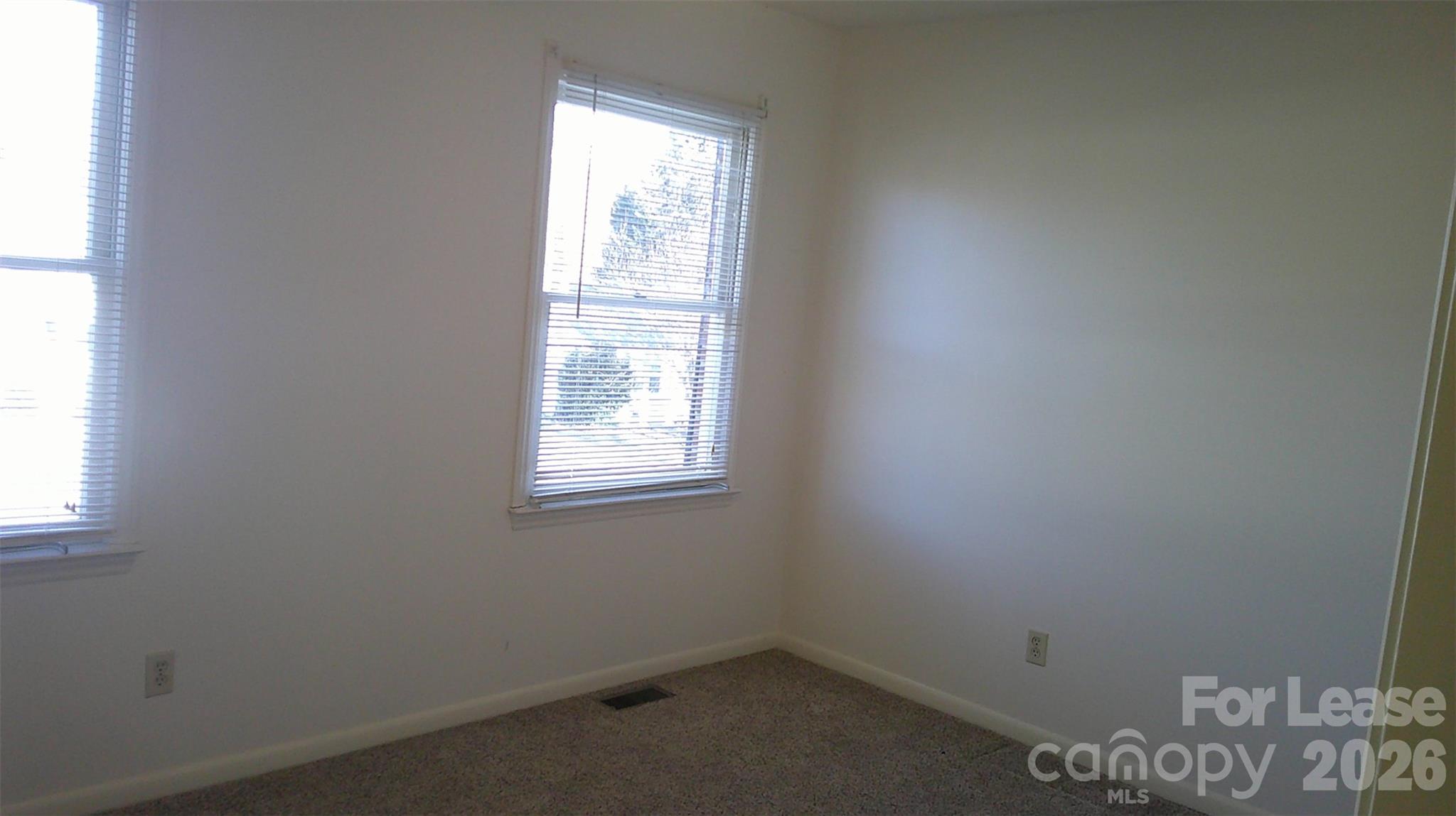 114 5th Avenue B Property Photo 8