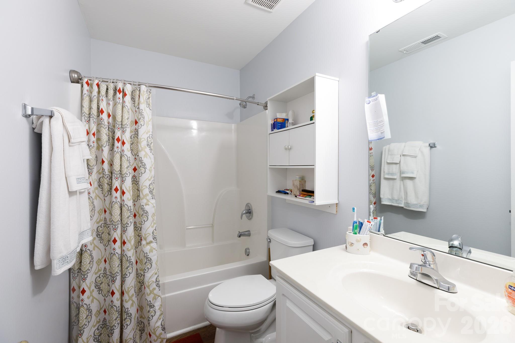 229 Chicago Lane Property Photo 18