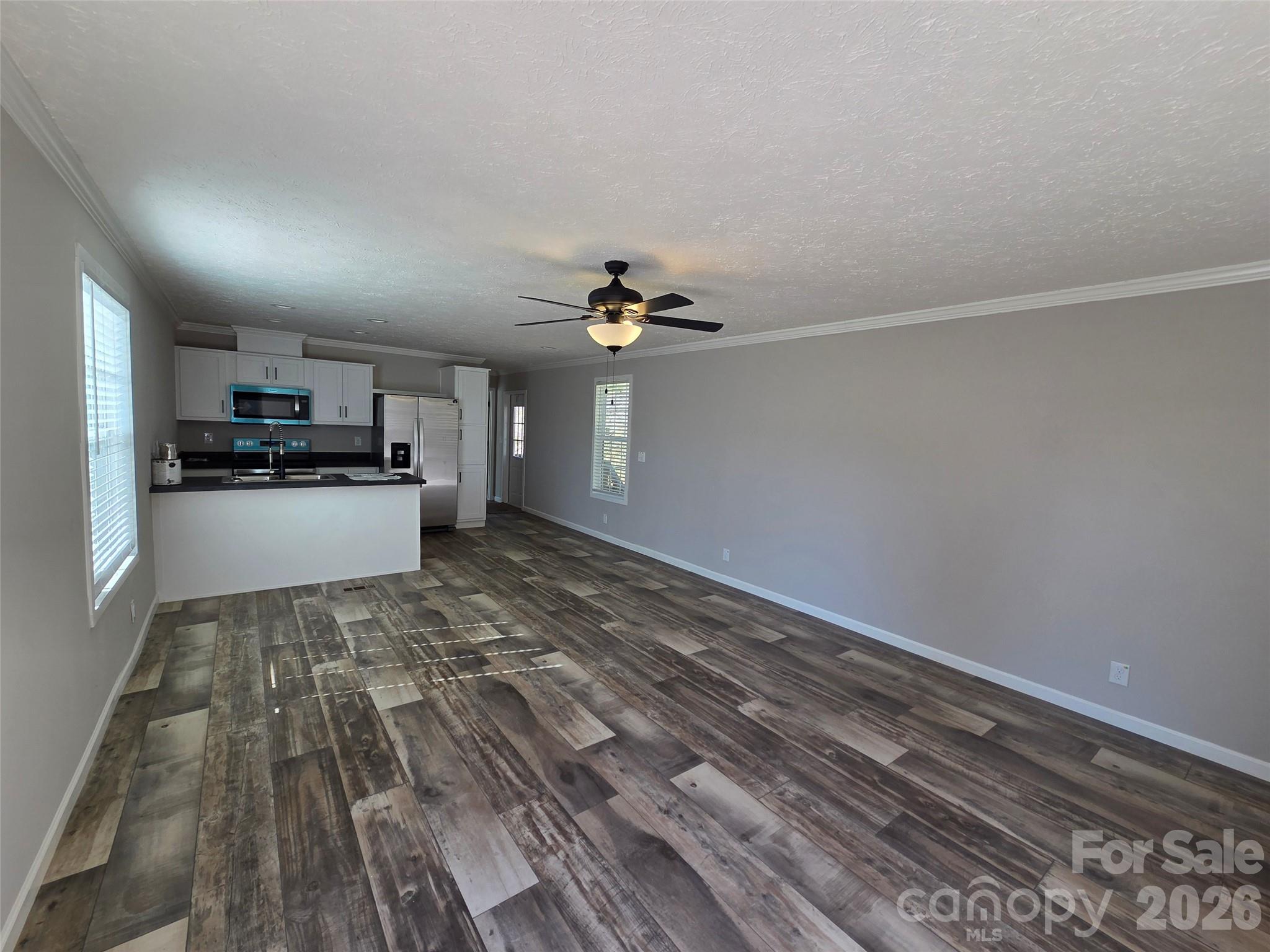 155 Fourth C Street Property Photo 7