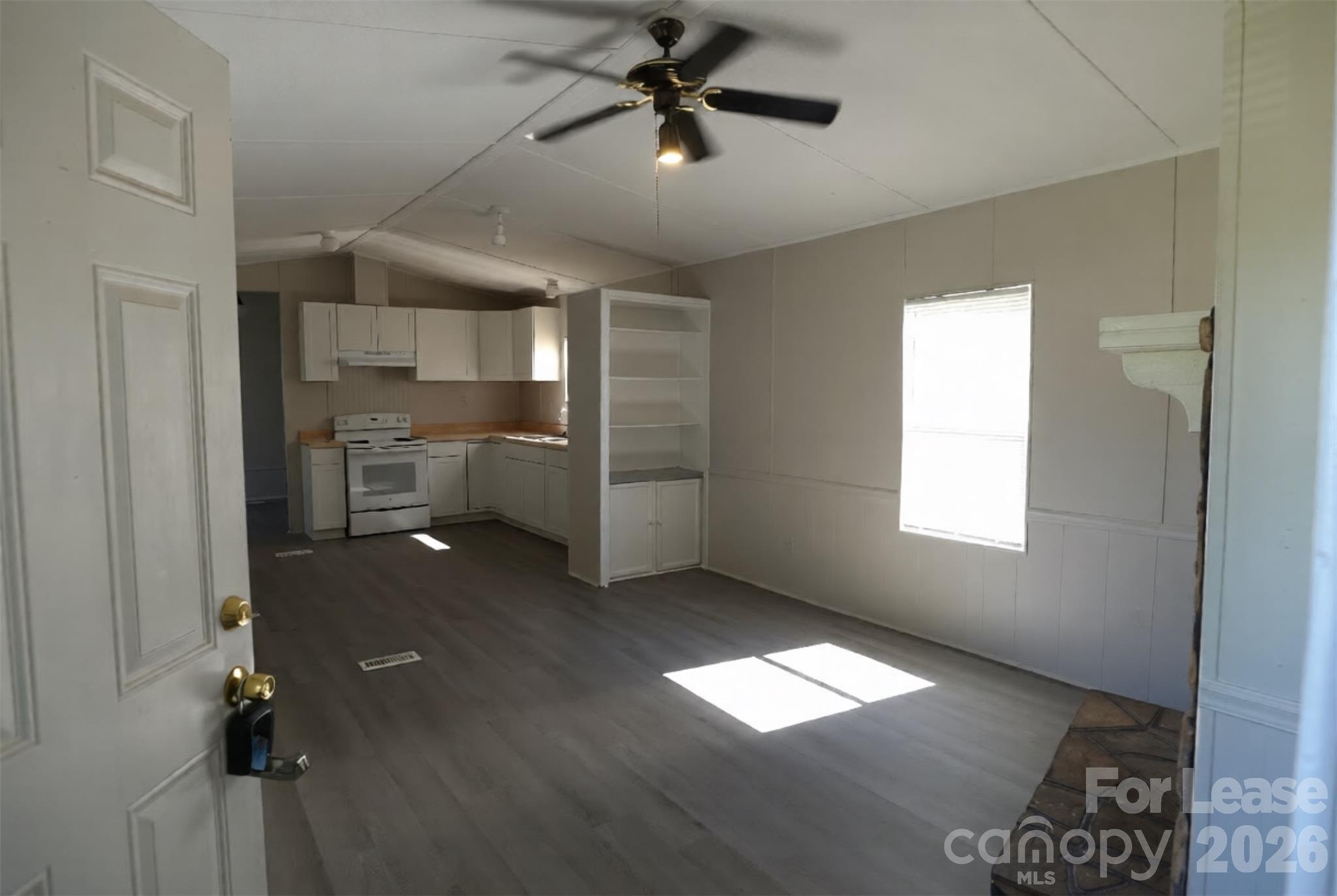 2689 Robinson Road Property Photo 2