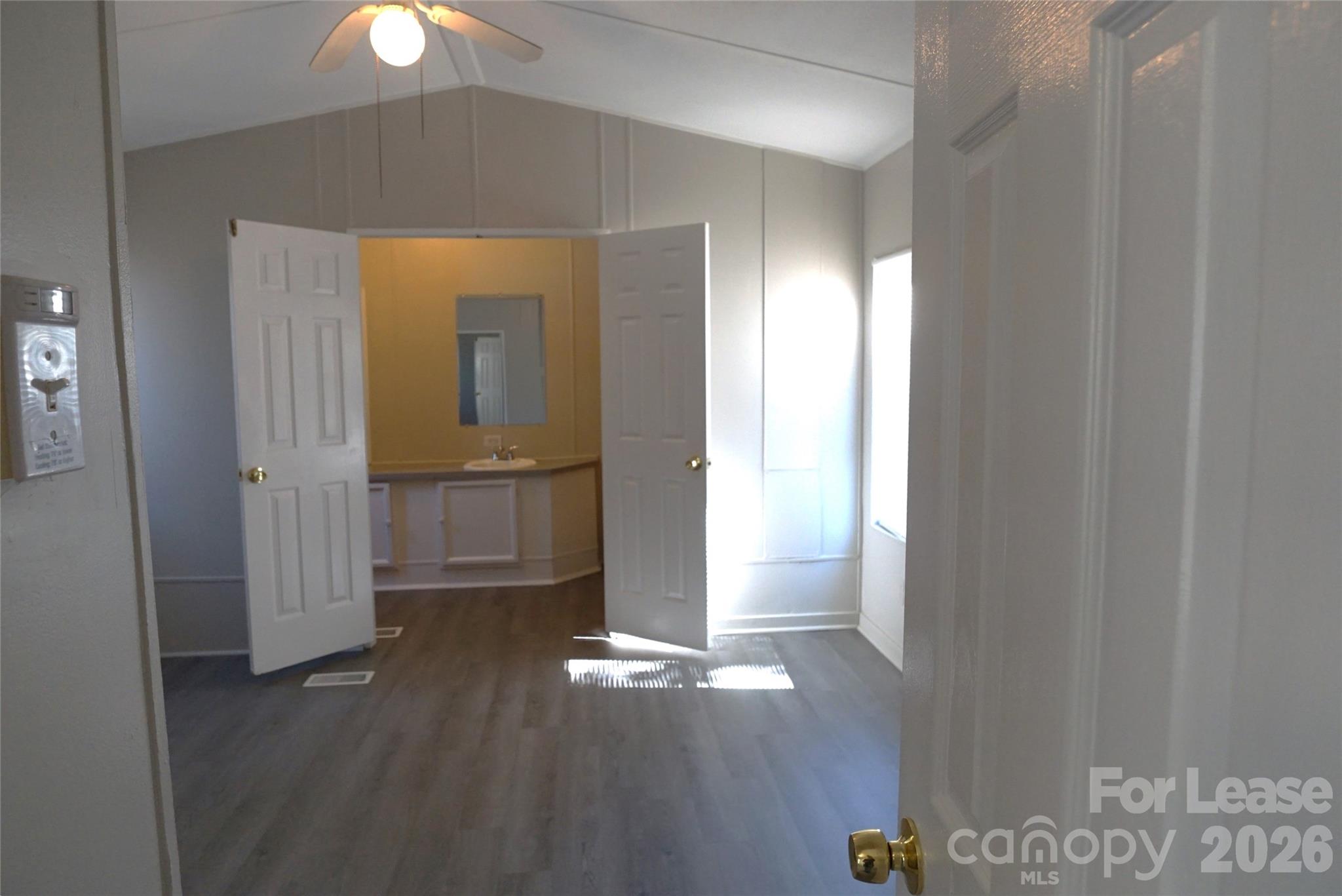 2689 Robinson Road Property Photo 5