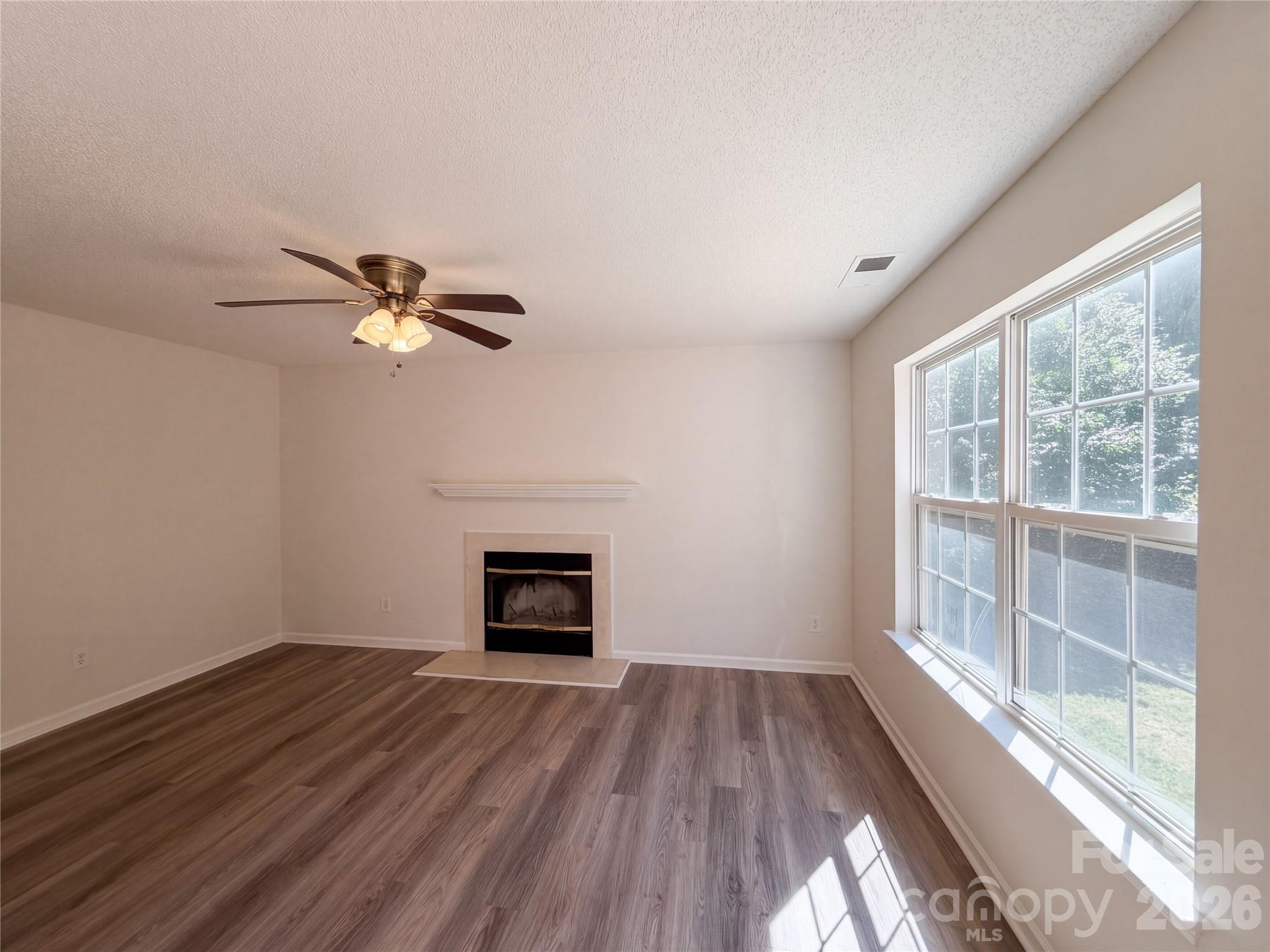 10705 Azure Valley Place Property Photo 2