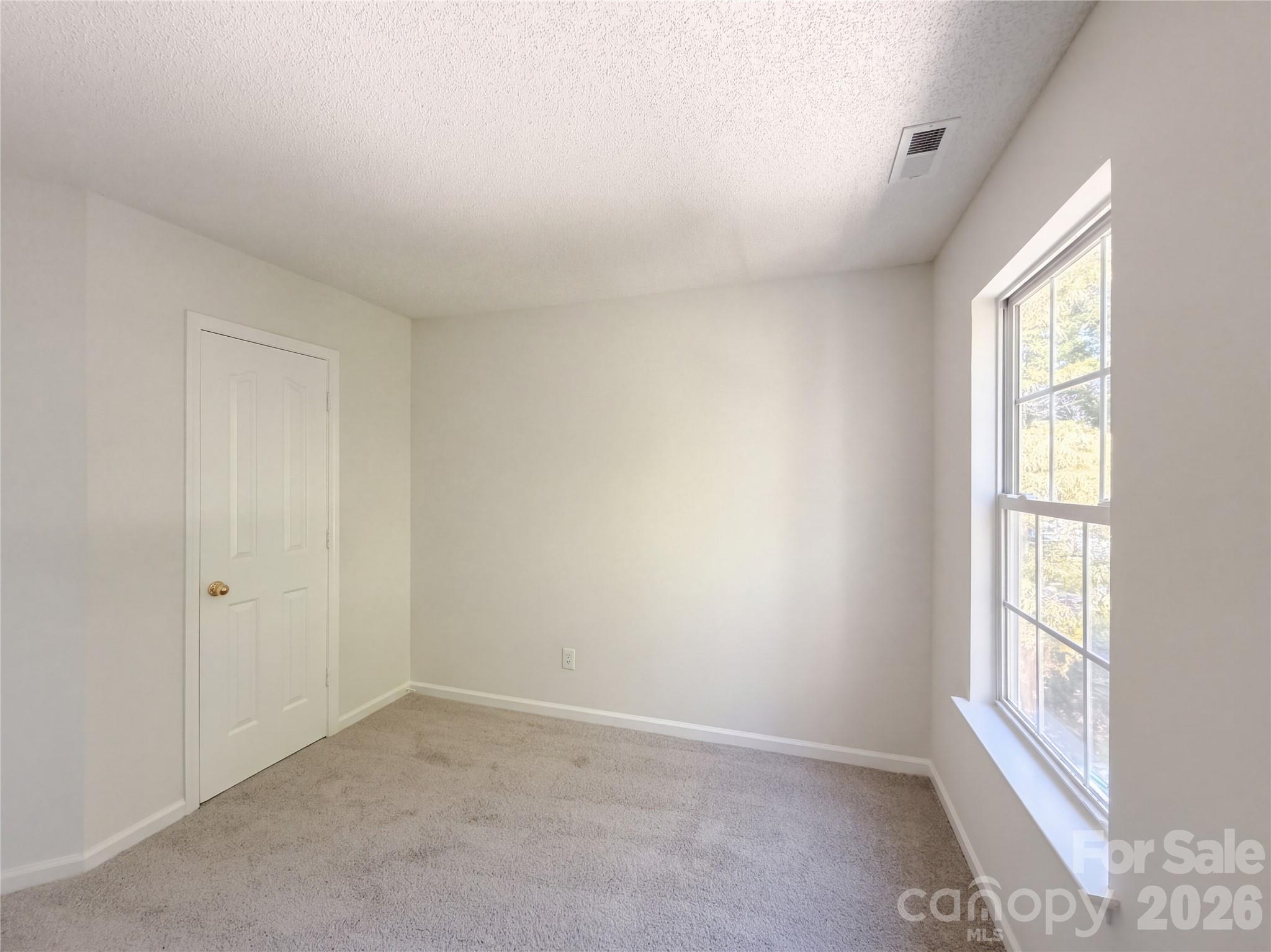 10705 Azure Valley Place Property Photo 8