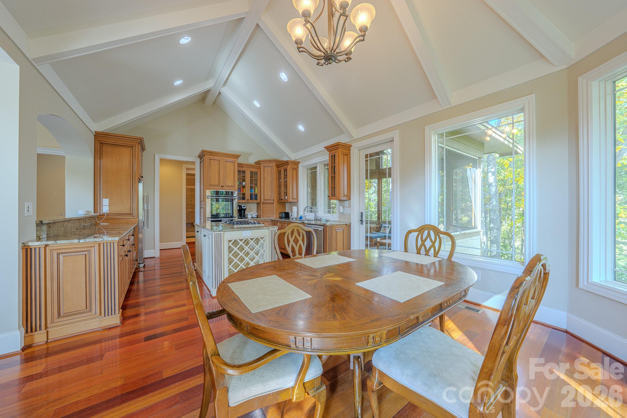 46 North Ridge Lane Property Photo 9