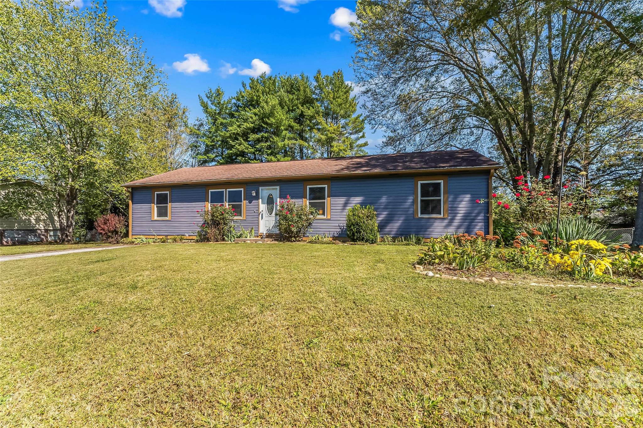 23 E Silverleaf Drive Property Photo 29