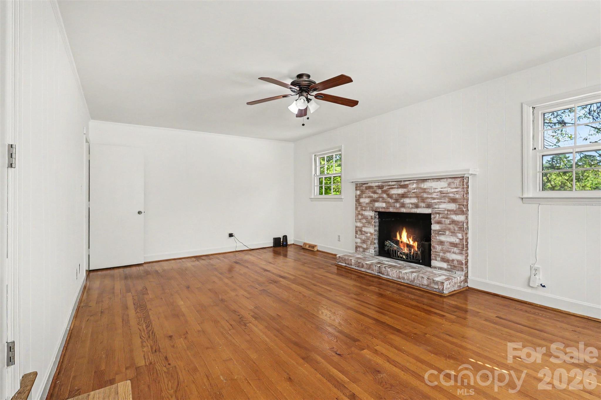 833 Archdale Drive Property Photo 13