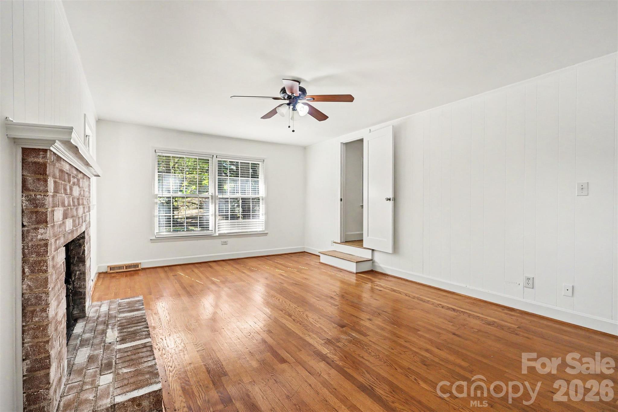833 Archdale Drive Property Photo 15