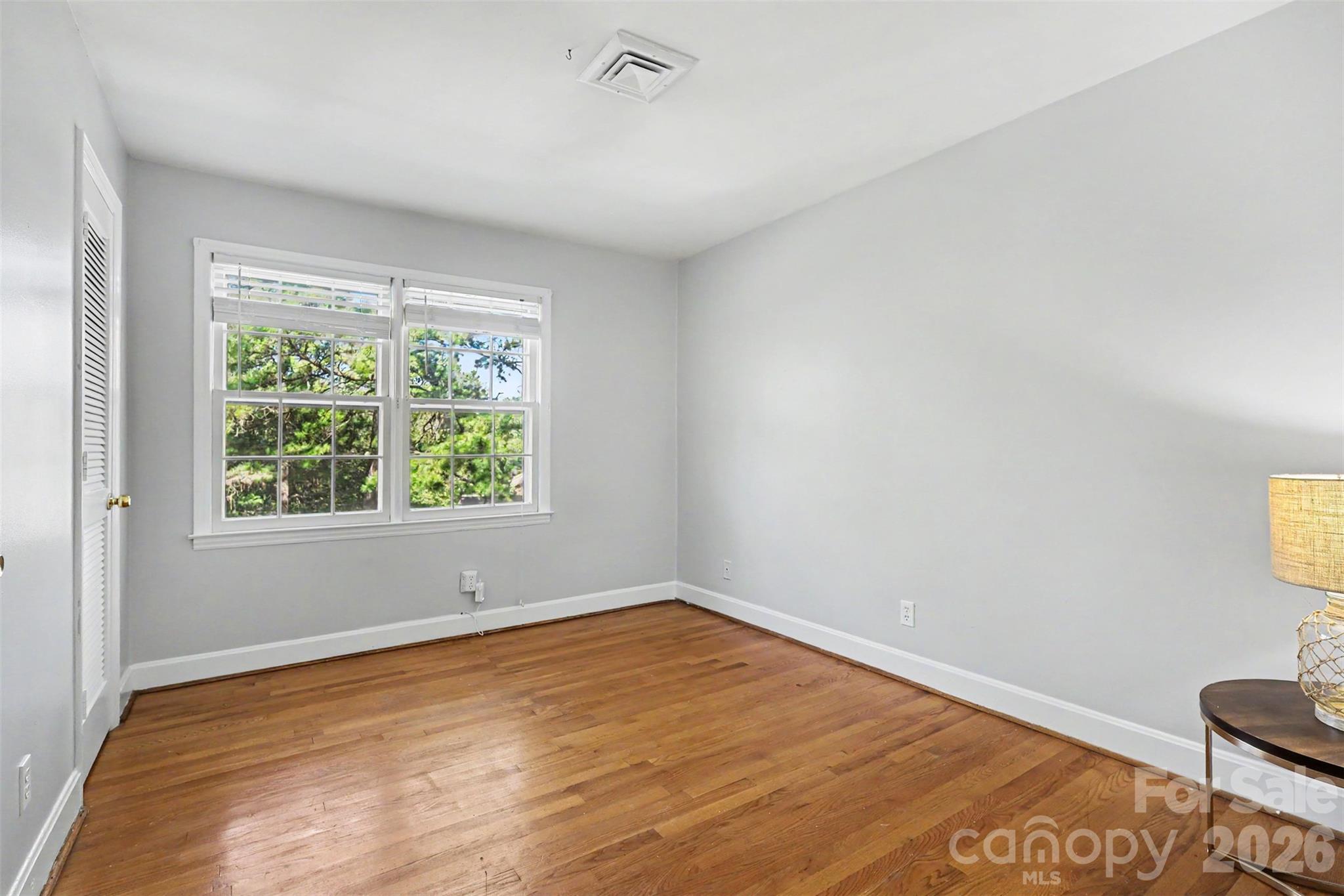 833 Archdale Drive Property Photo 27