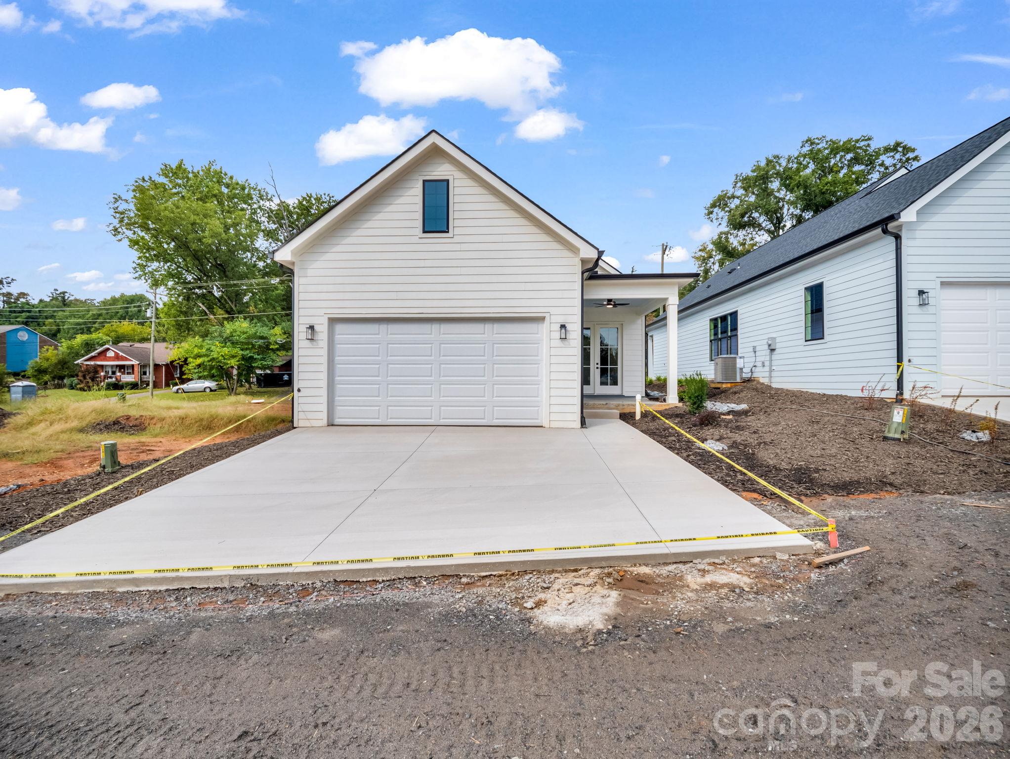 170 N Mitchell Street Property Photo 4