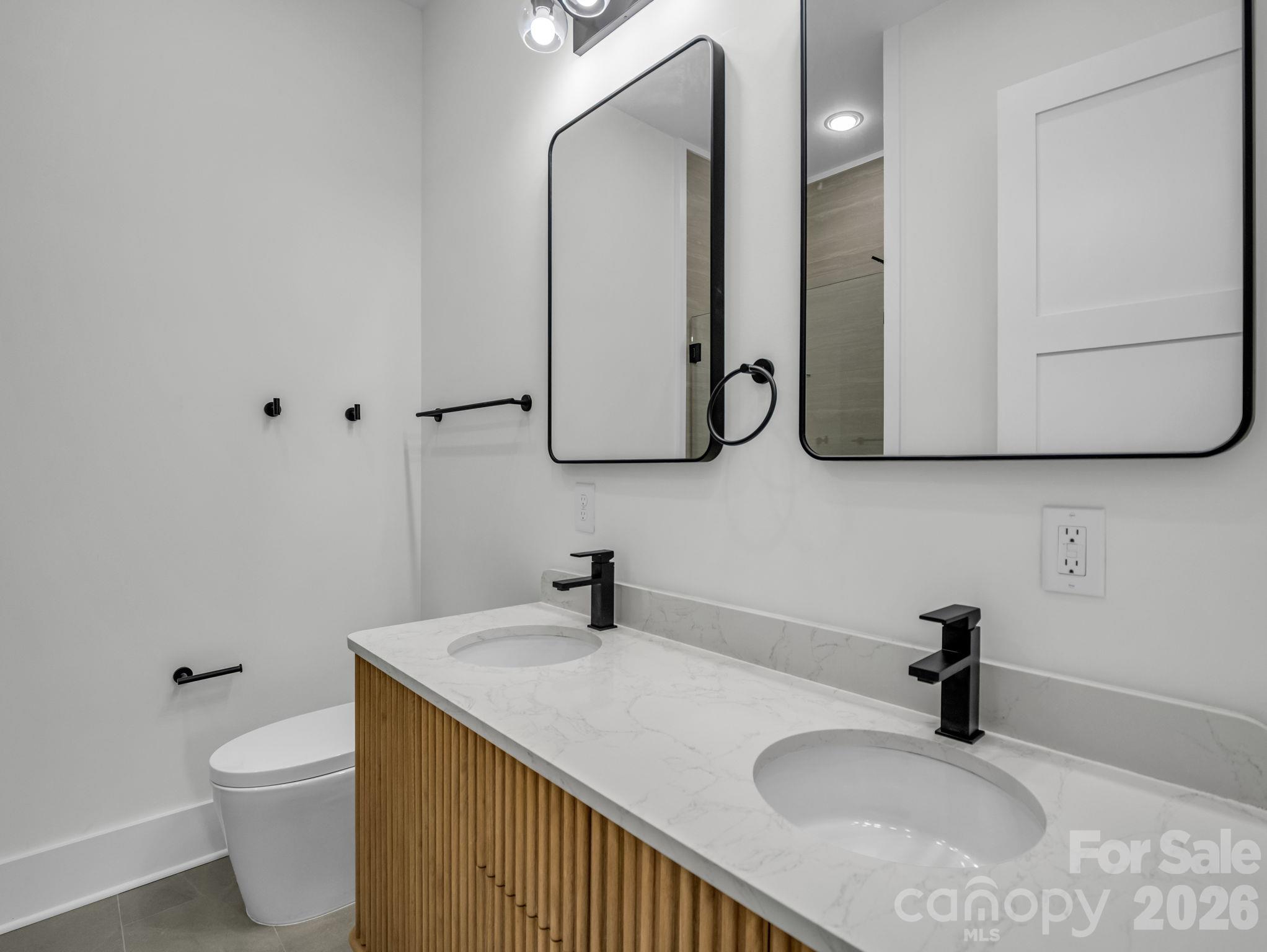 170 N Mitchell Street Property Photo 18