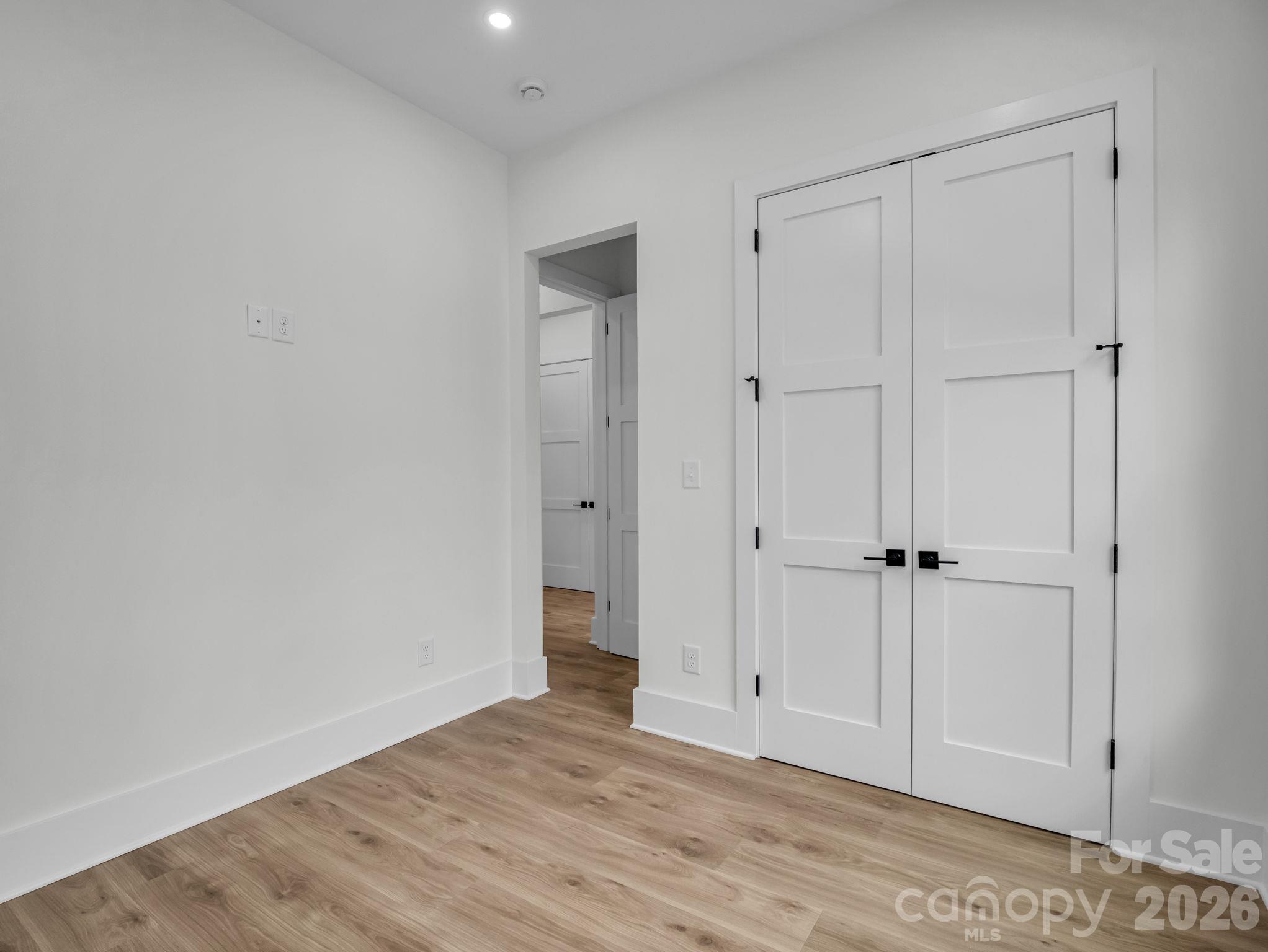 170 N Mitchell Street Property Photo 22