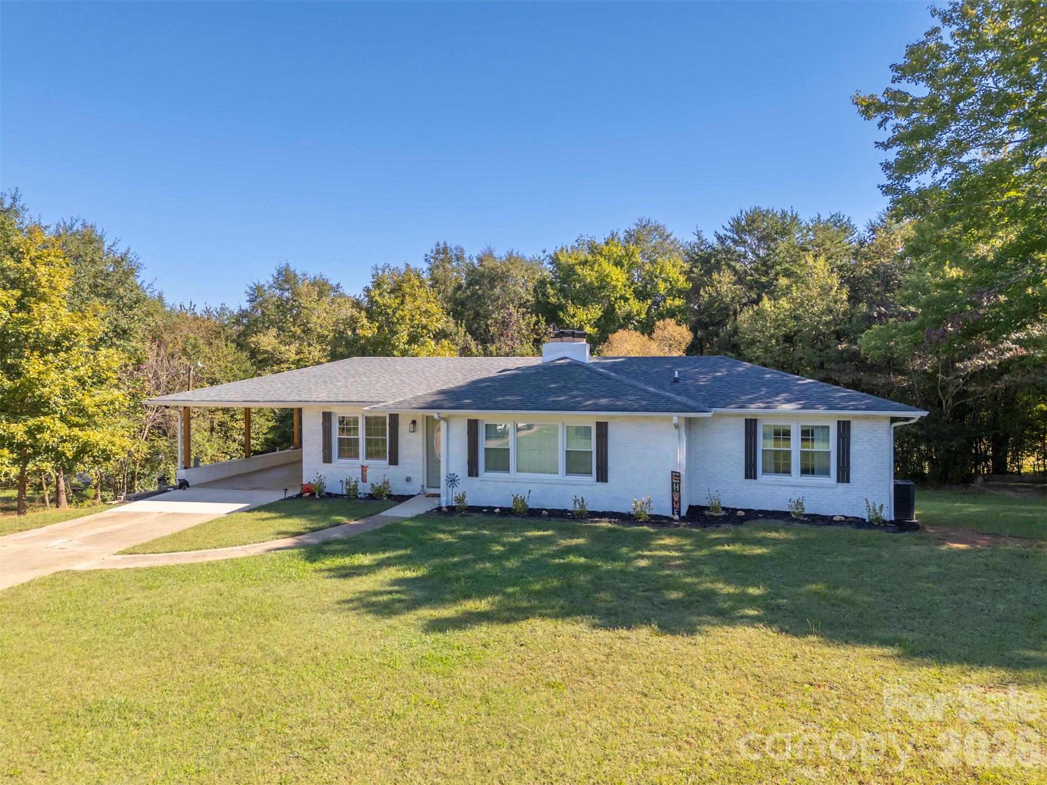 281 Jack Mckinney Road Property Photo 2