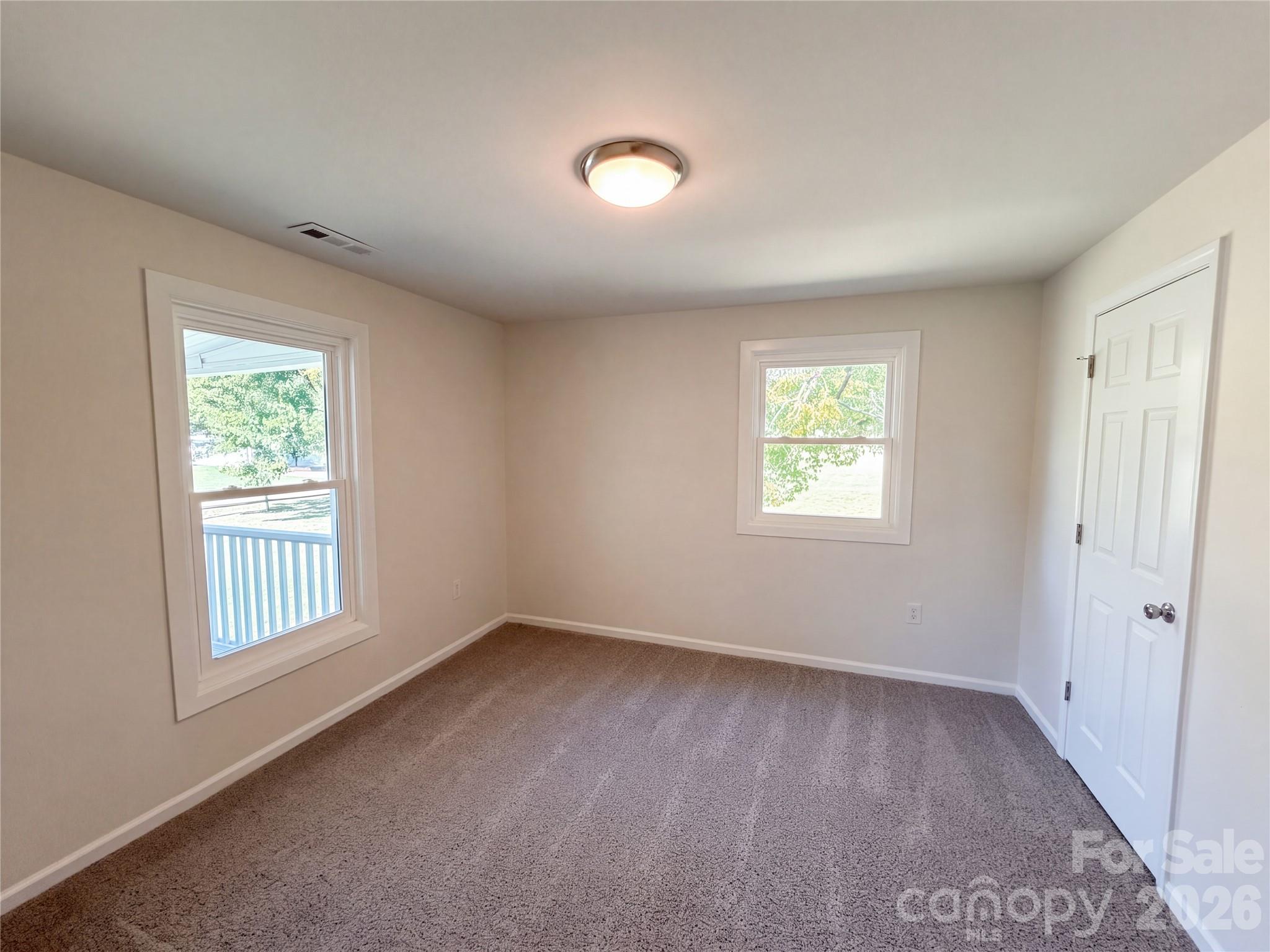 232 River Street Property Photo 4