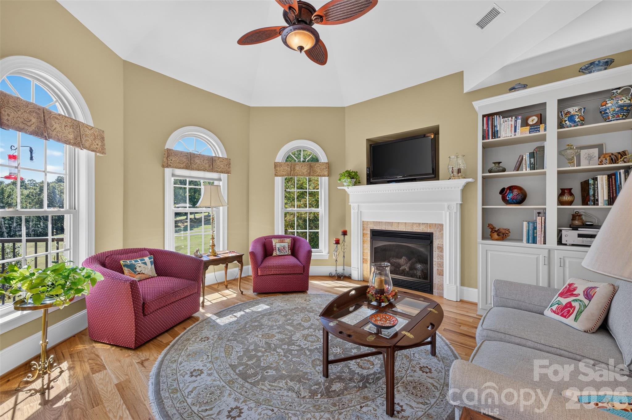 76 Divot Court Property Photo 15