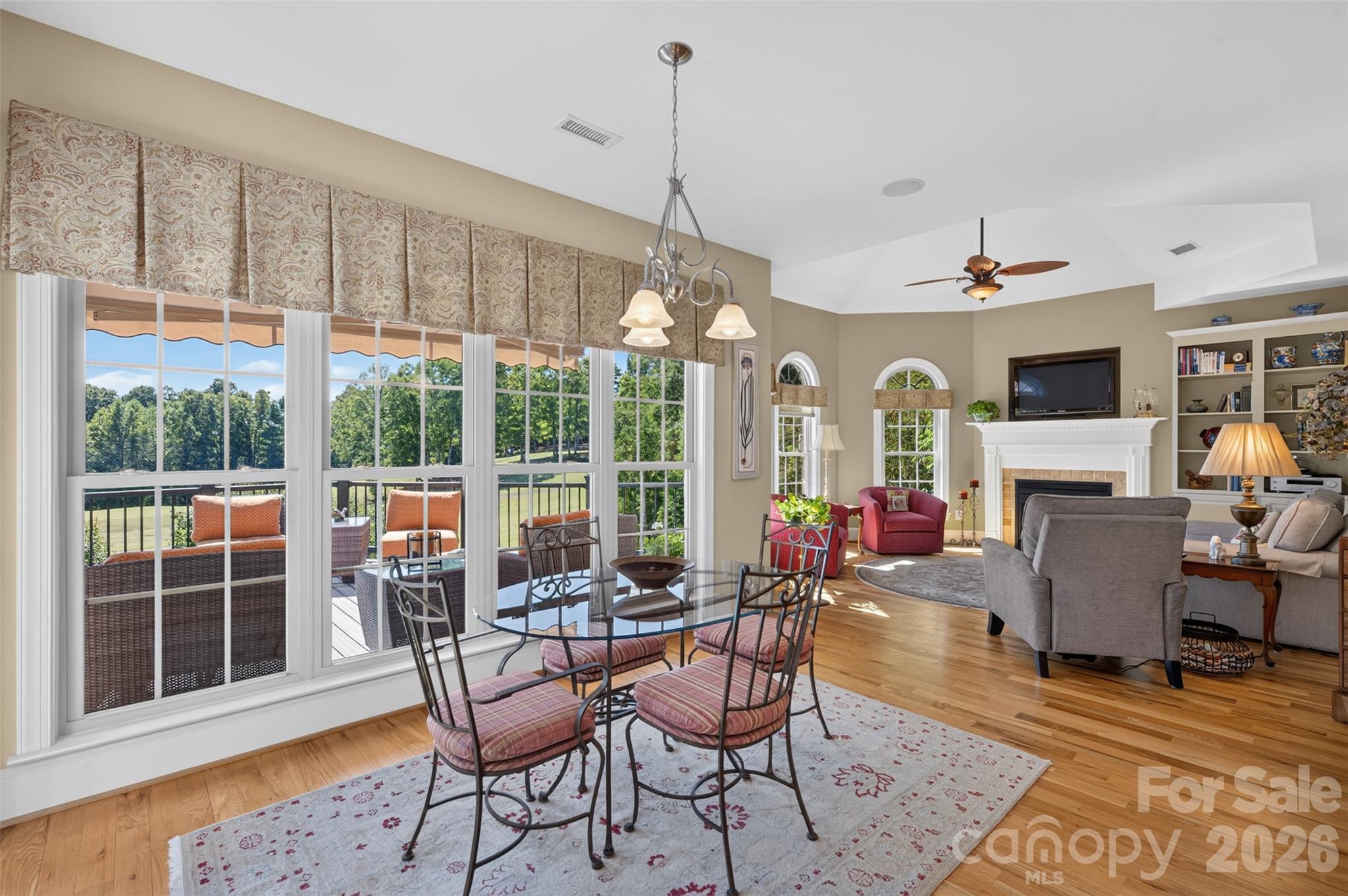 76 Divot Court Property Photo 19
