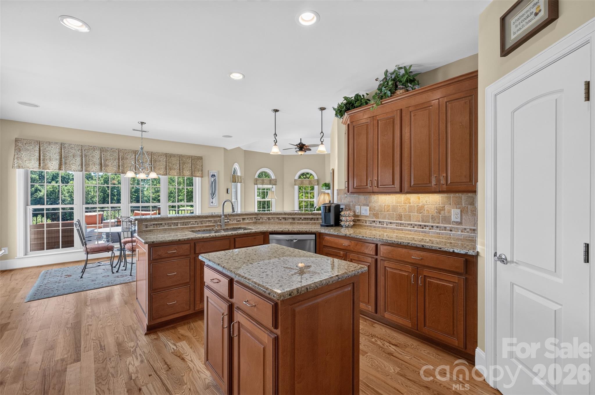 76 Divot Court Property Photo 20