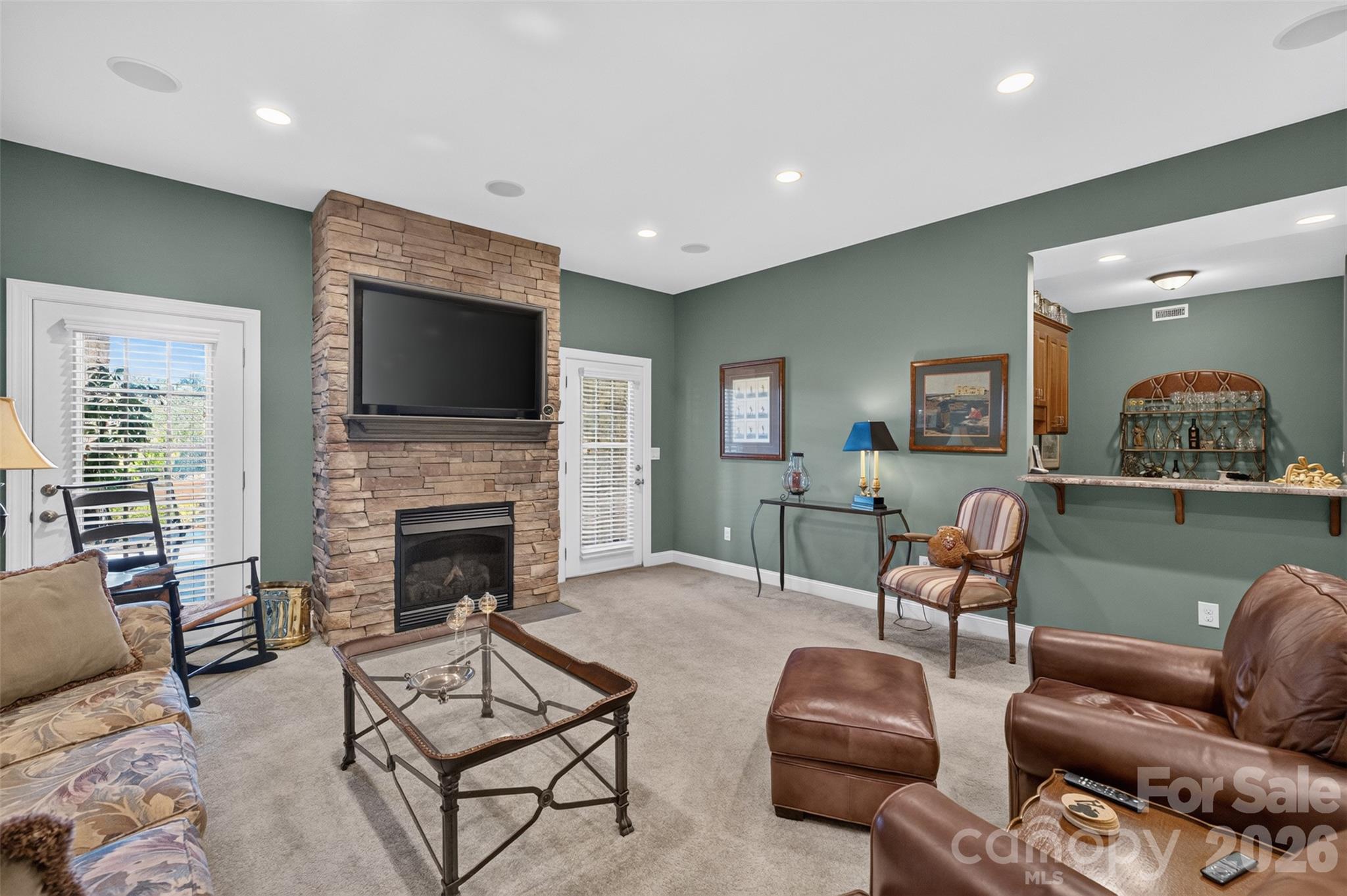 76 Divot Court Property Photo 38