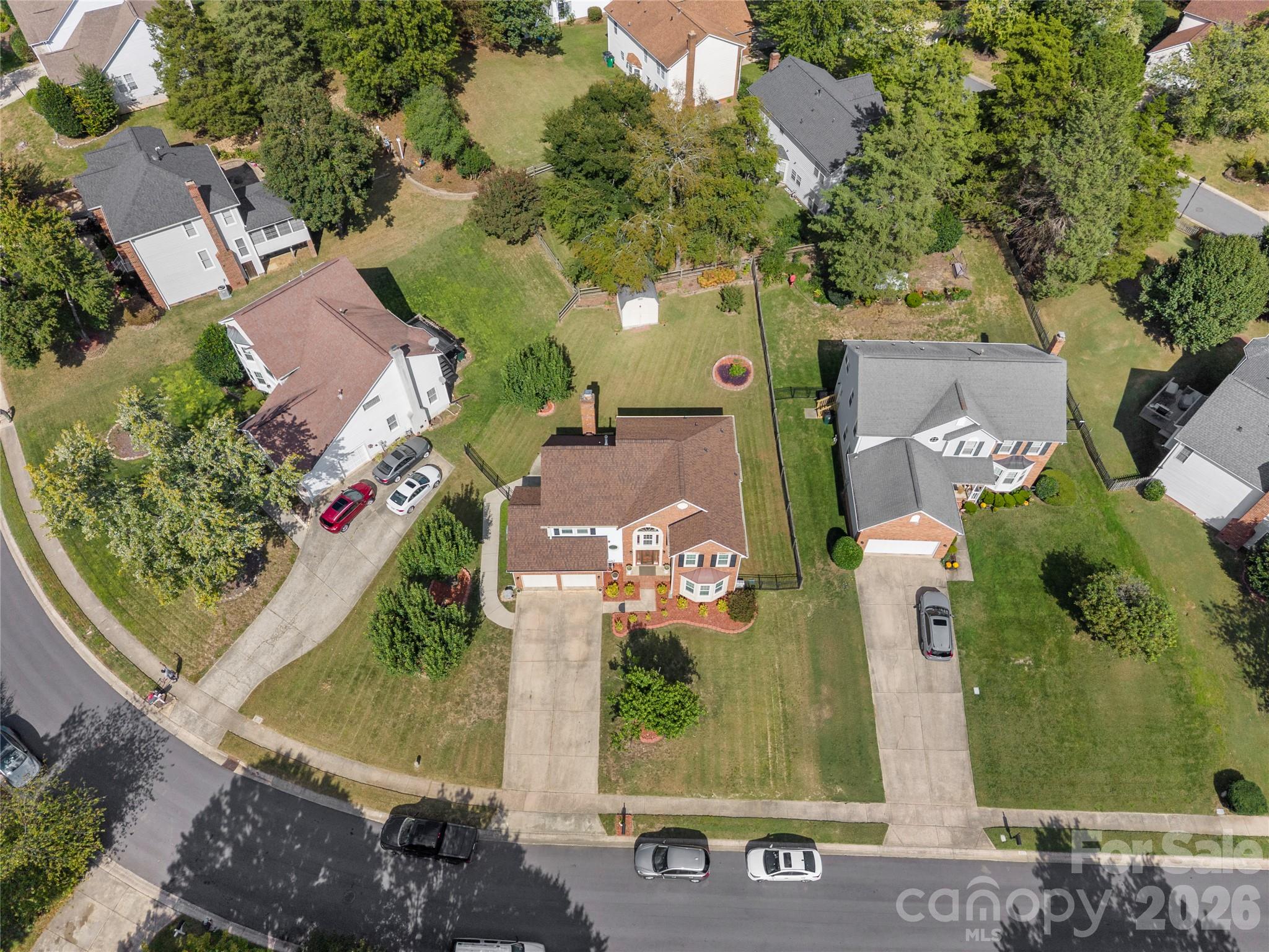 421 Halliwell Street Property Photo 5