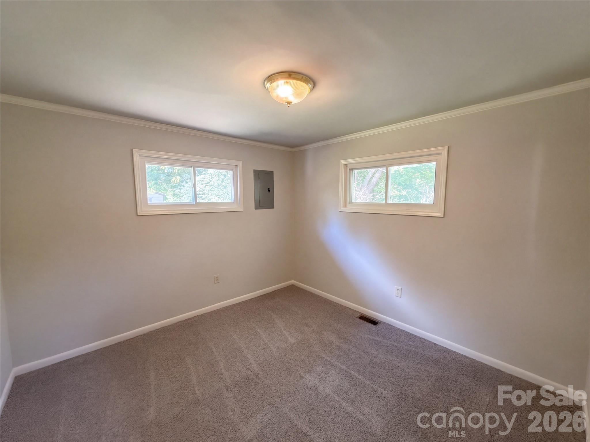 264 Crowell Drive Property Photo 13