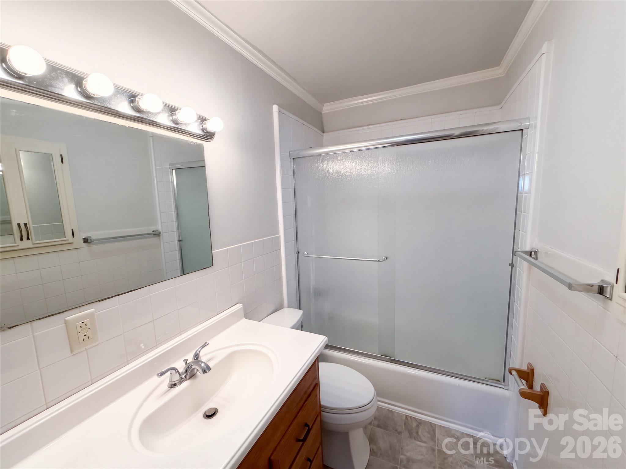 264 Crowell Drive Property Photo 15