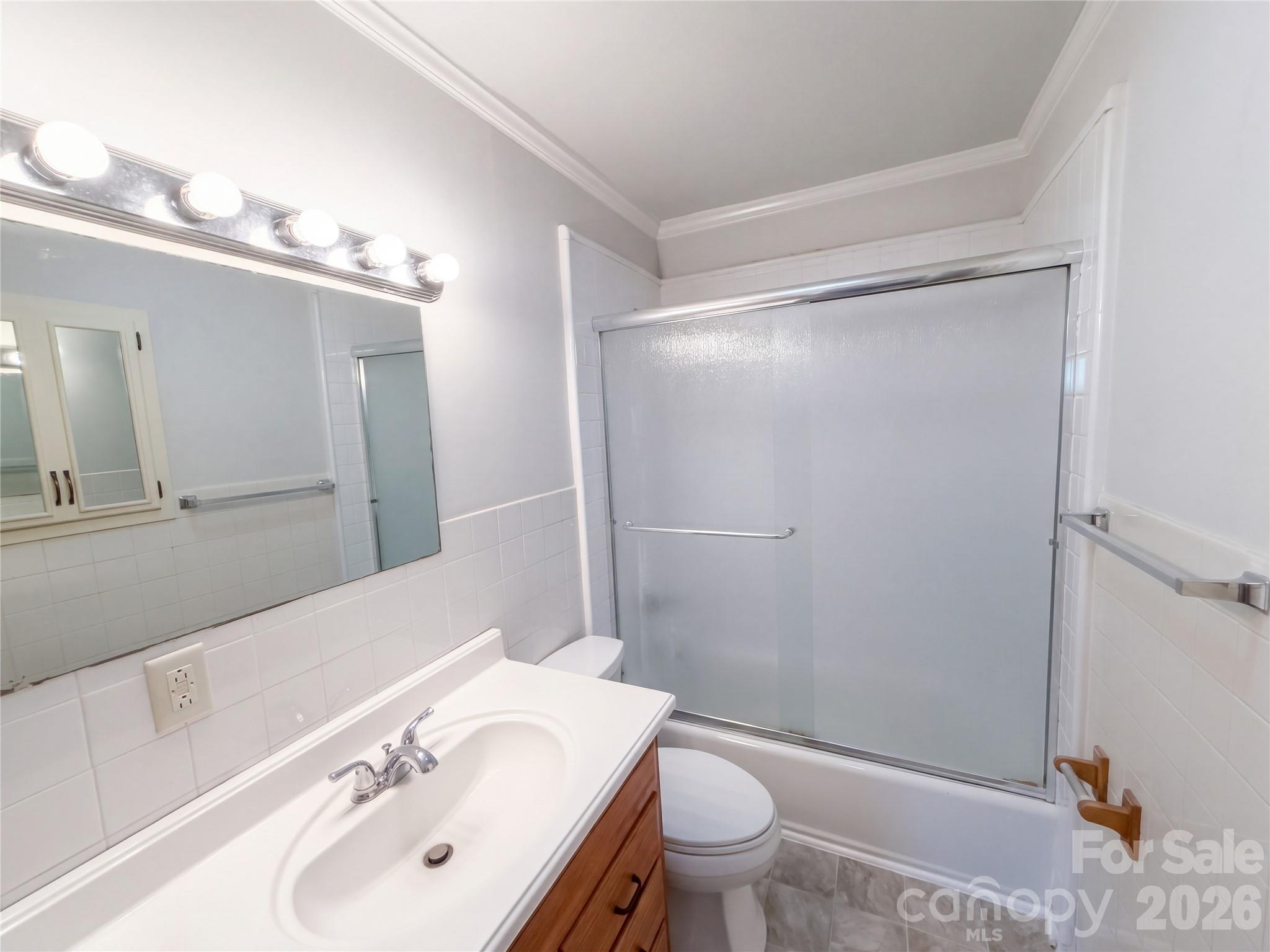 264 Crowell Drive Property Photo 16