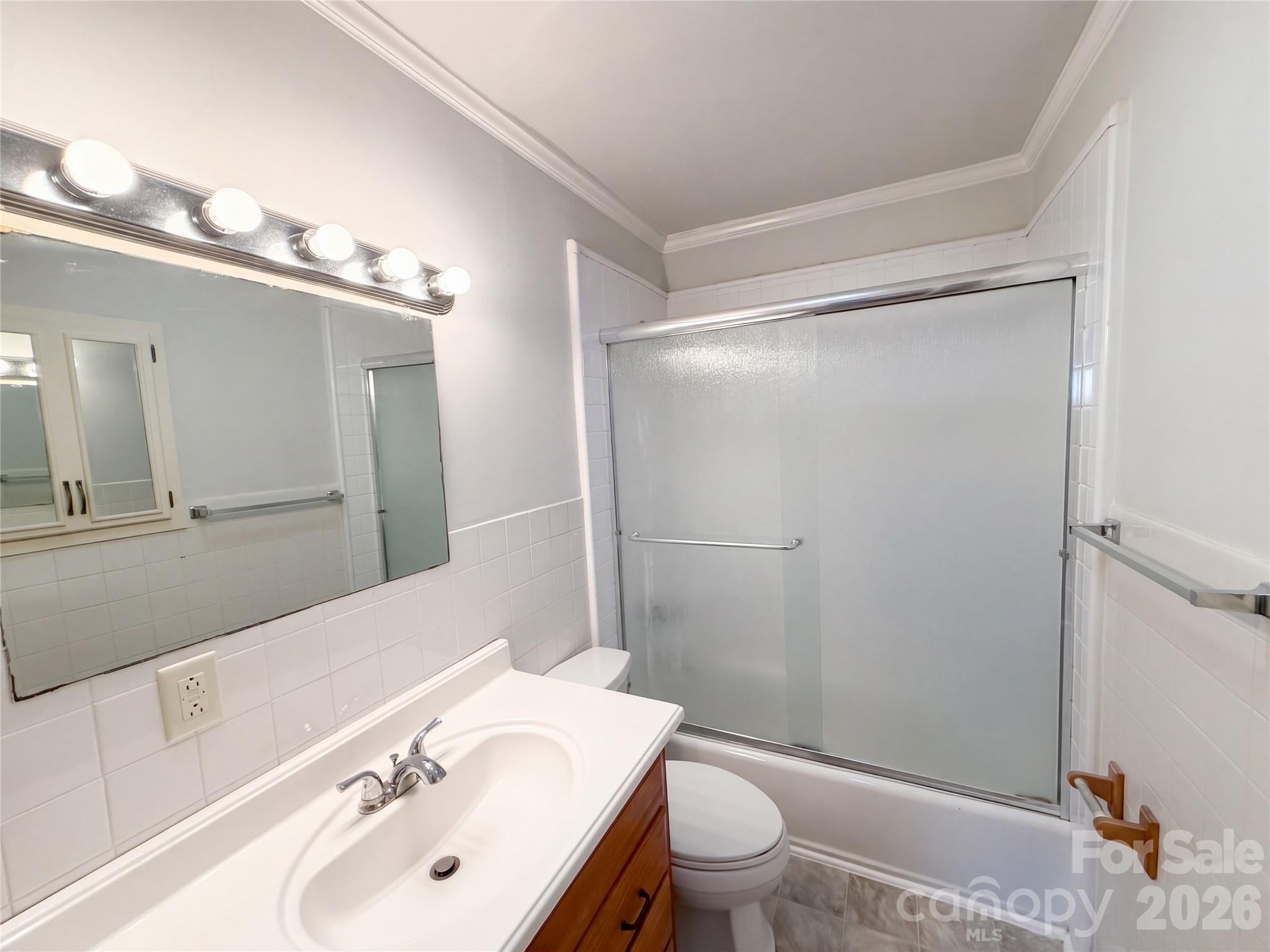 264 Crowell Drive Property Photo 17