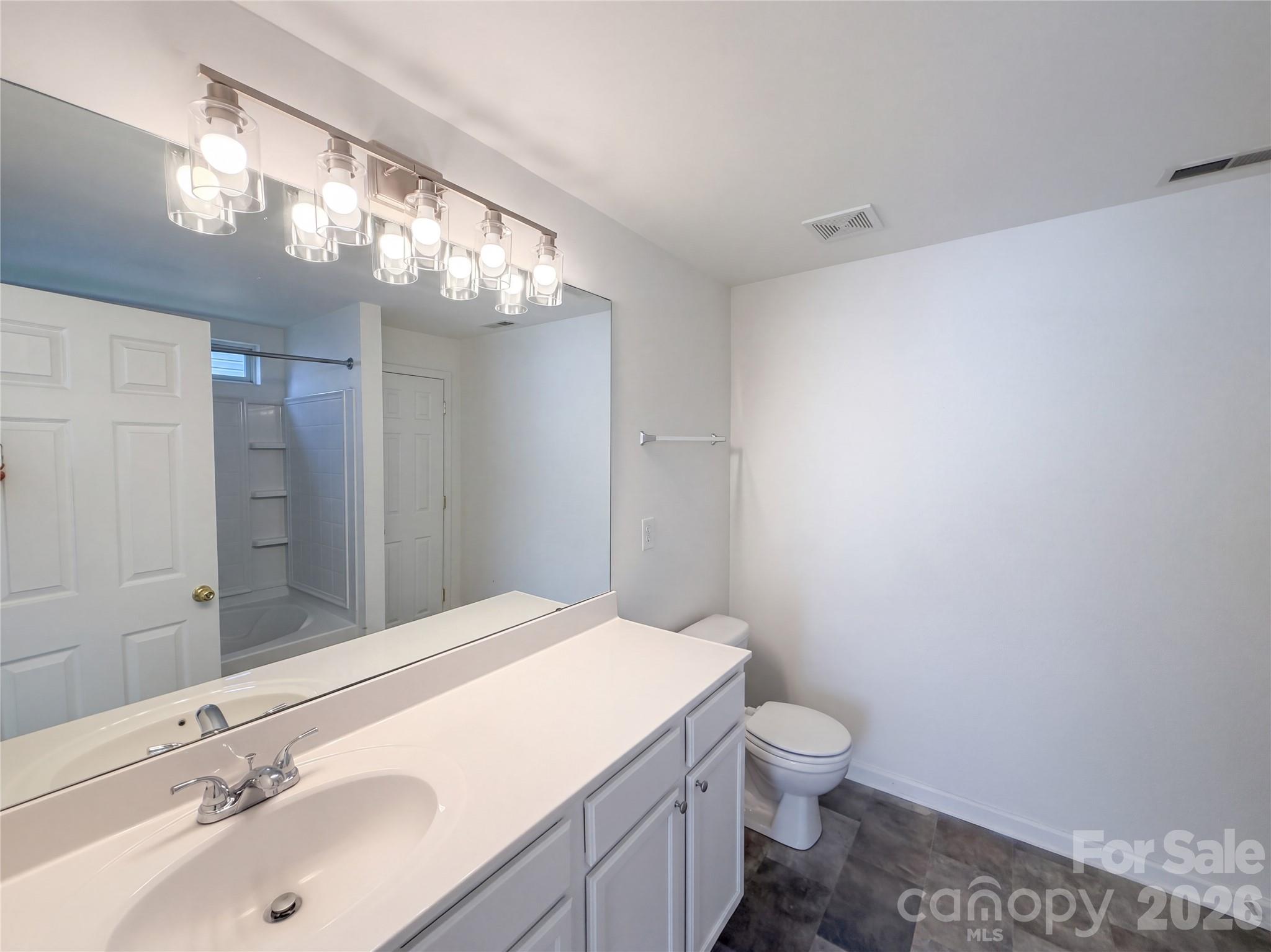223 Gumtree Drive Property Photo 8