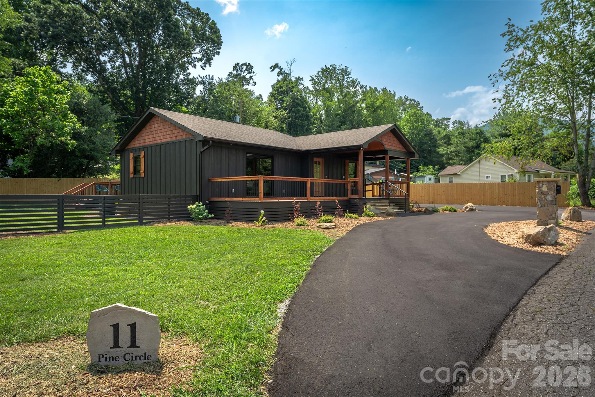 11 Pine Circle Property Photo 39