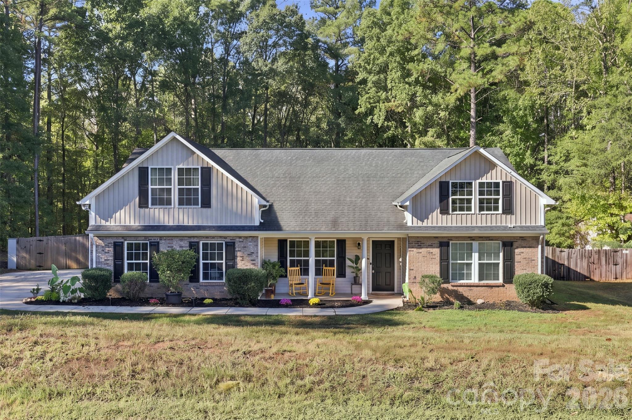 123 Sherham Way 59 Property Photo 1