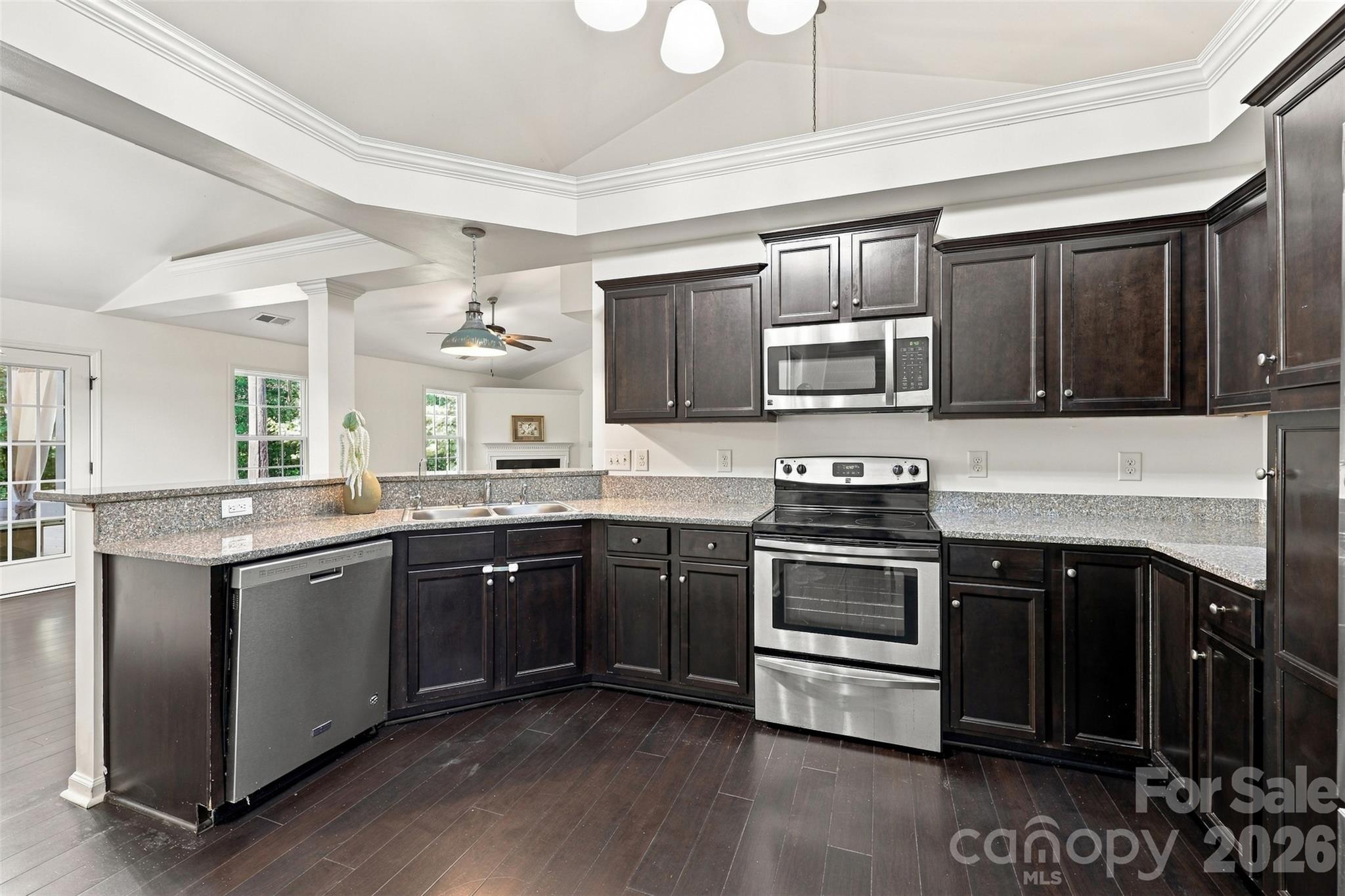 123 Sherham Way 59 Property Photo 11