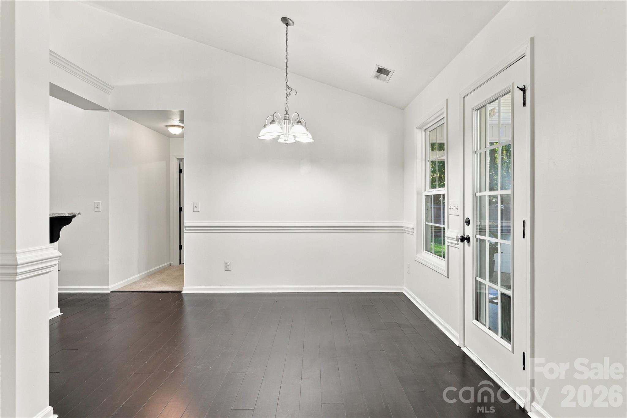 123 Sherham Way 59 Property Photo 16