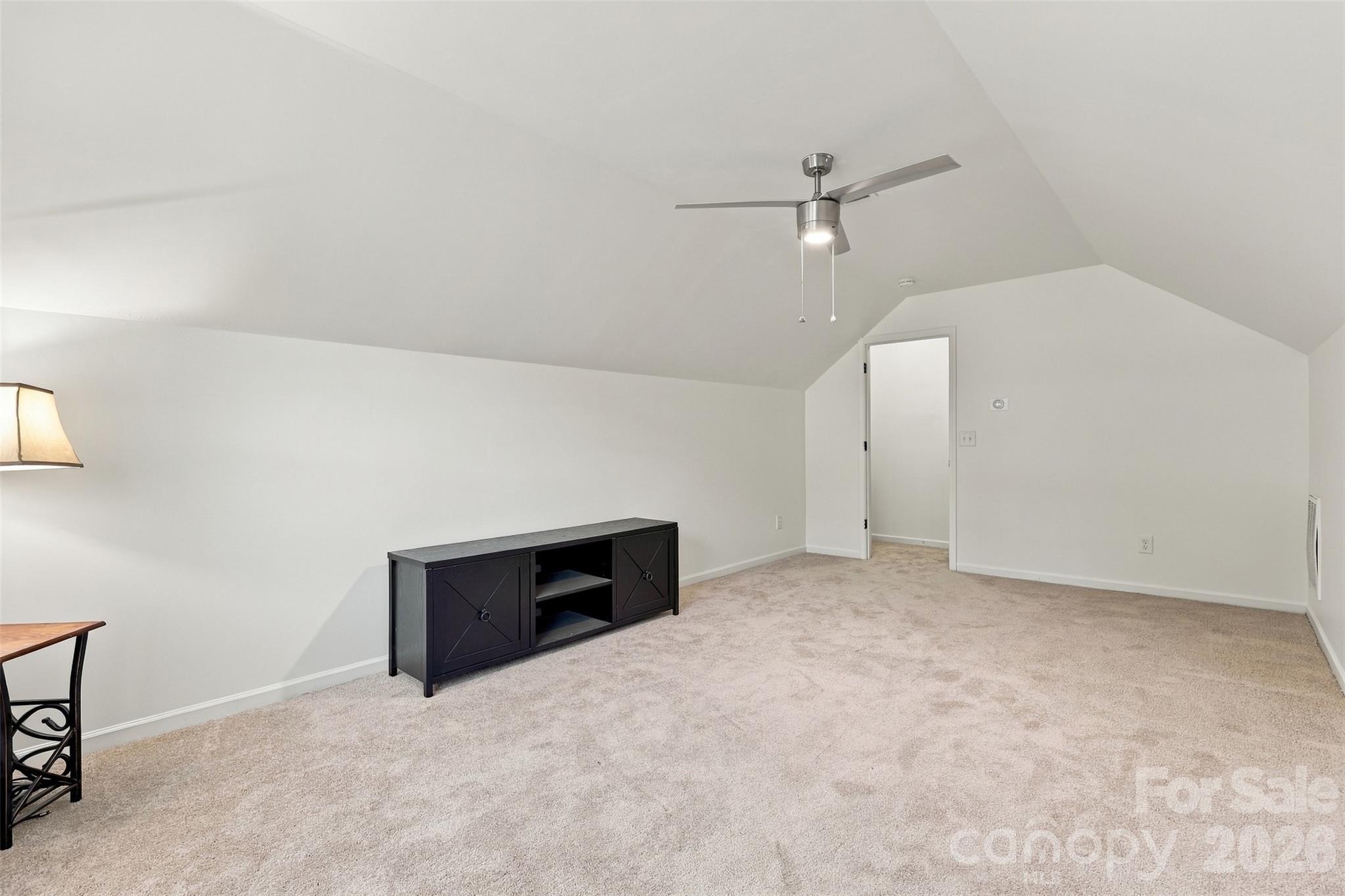 123 Sherham Way 59 Property Photo 22