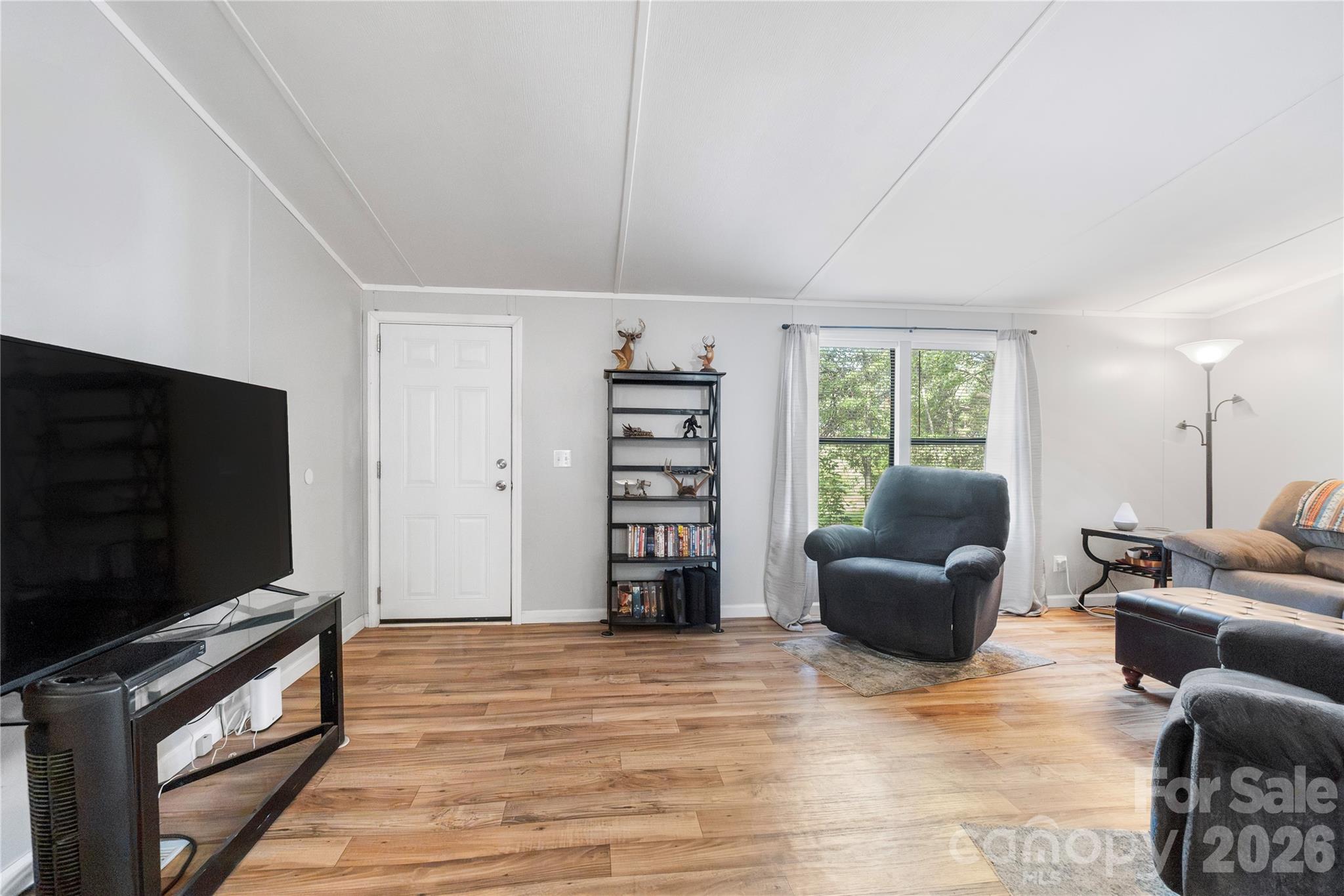 15810 Silver Road Property Photo 6