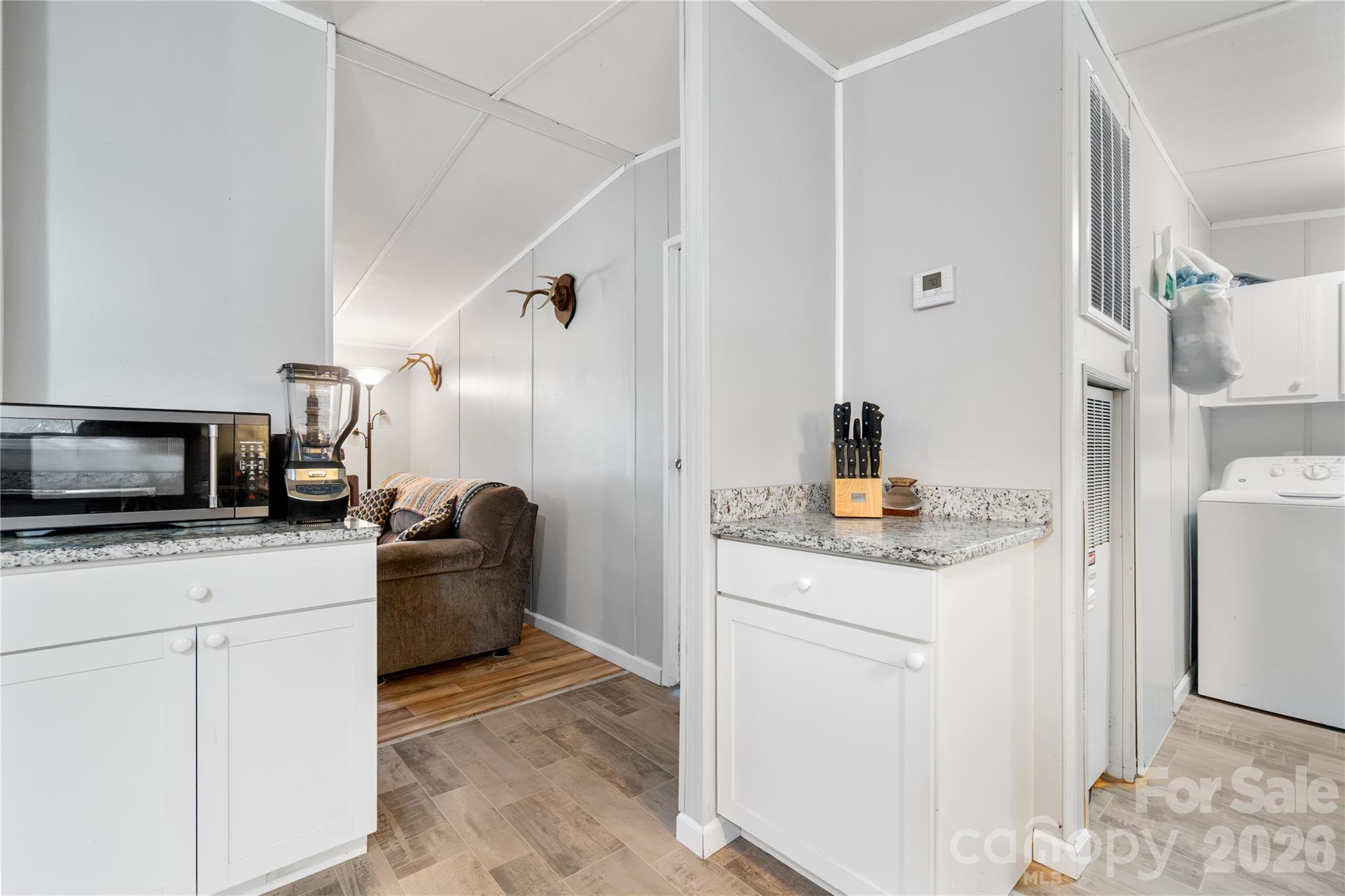 15810 Silver Road Property Photo 11