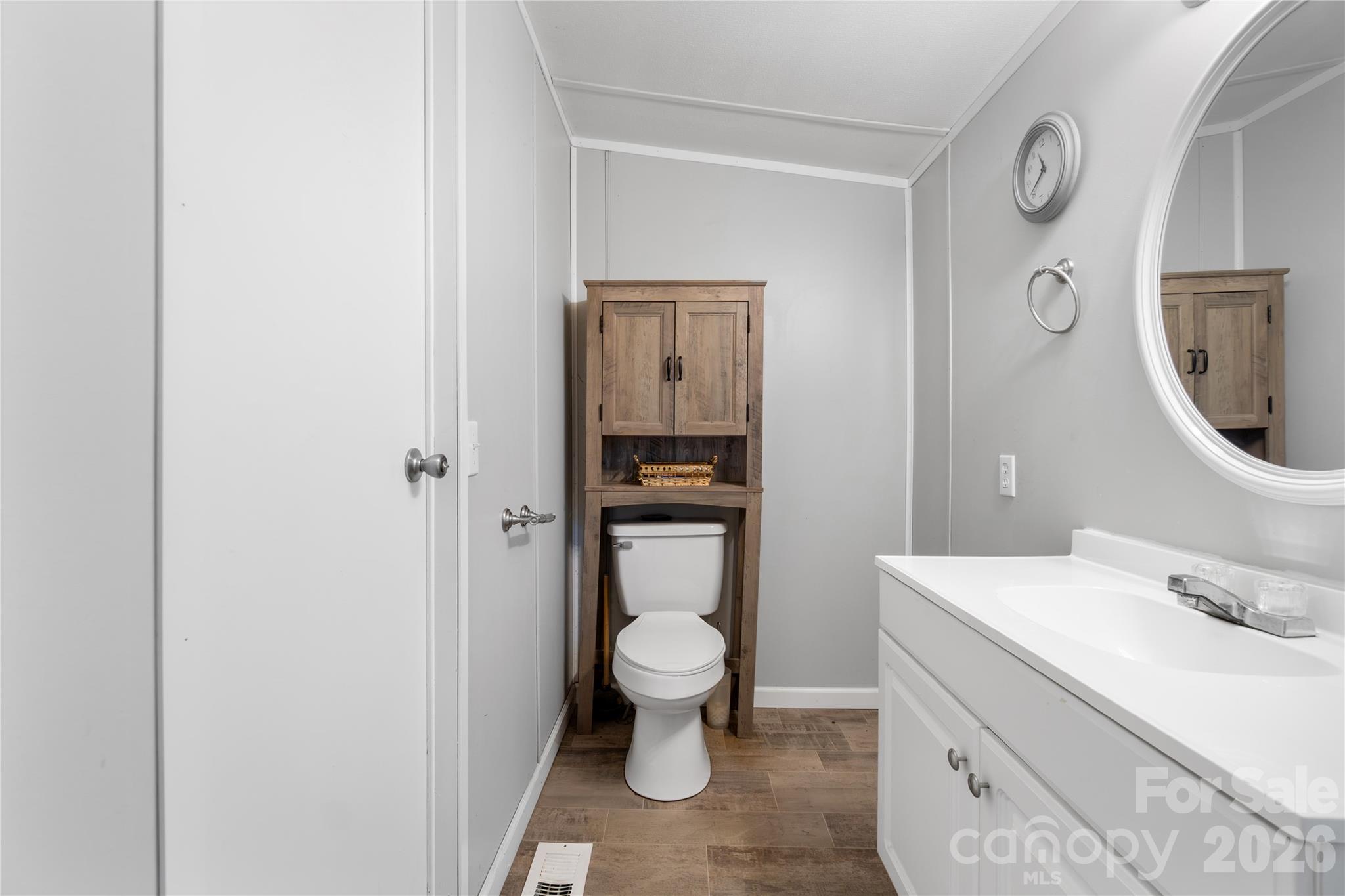 15810 Silver Road Property Photo 17