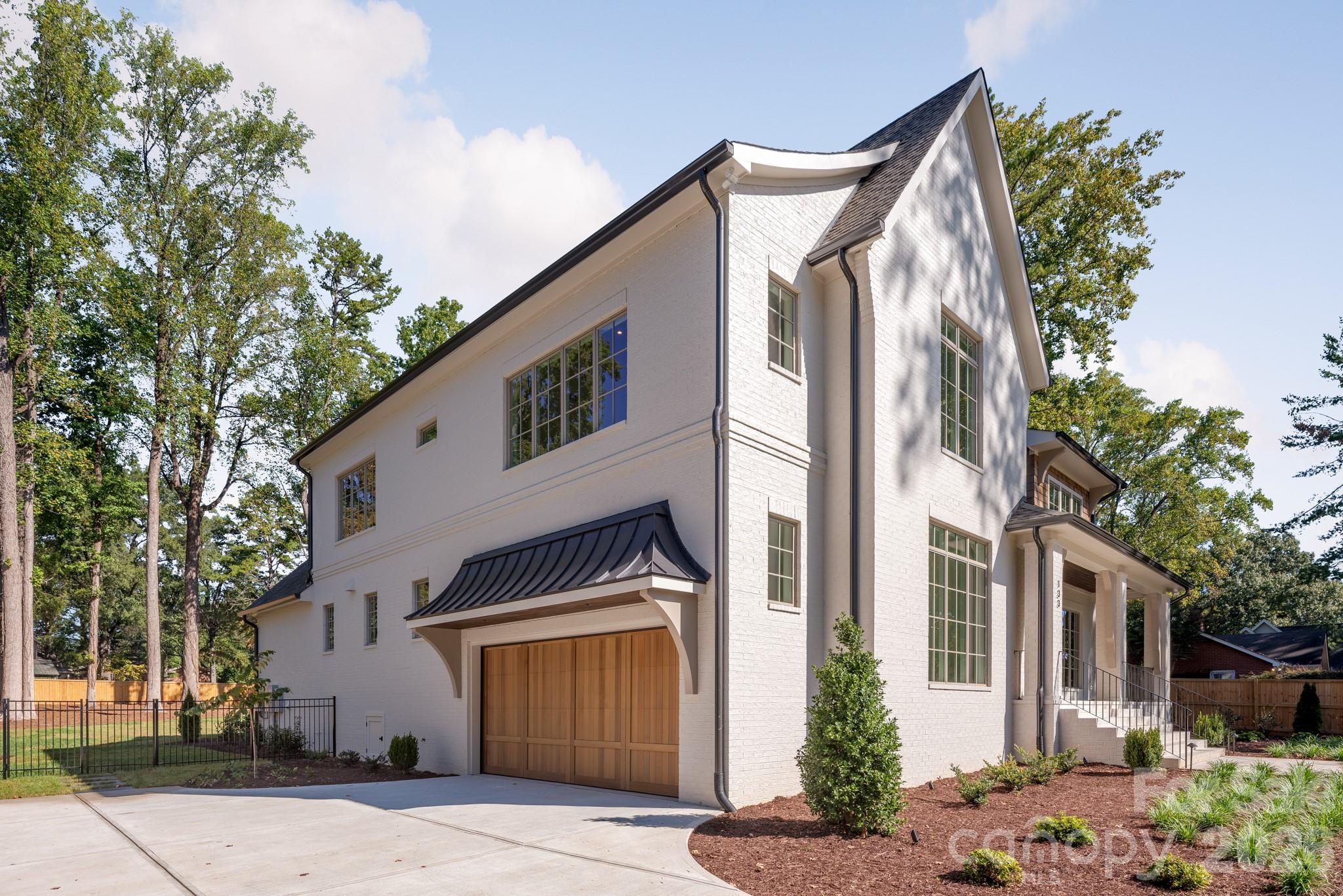 133 Wonderwood Drive Property Photo 43