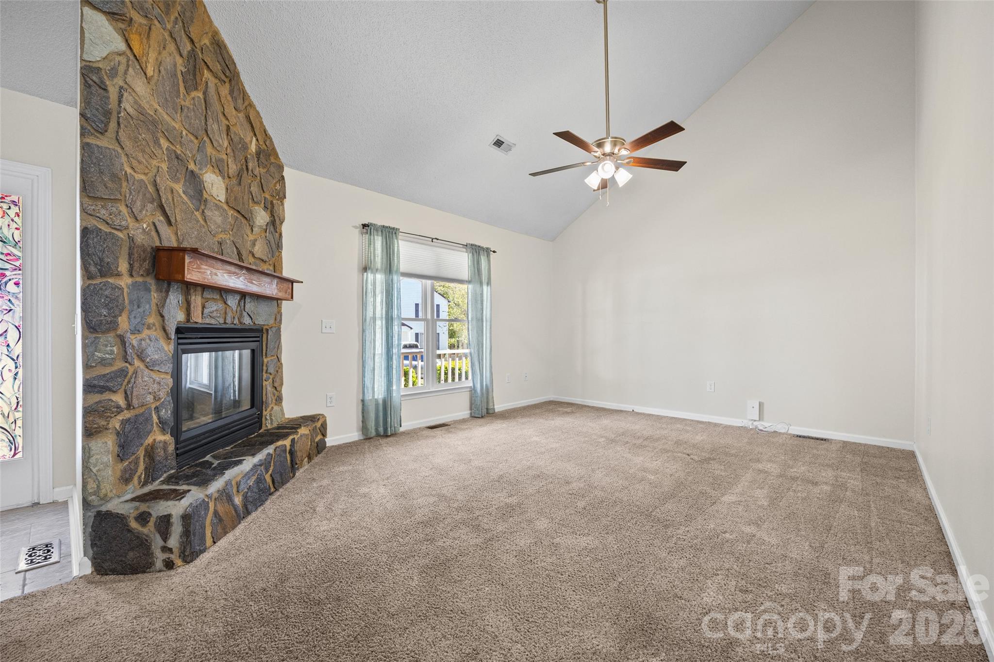 152 Sea Island Boulevard 30 Property Photo 5